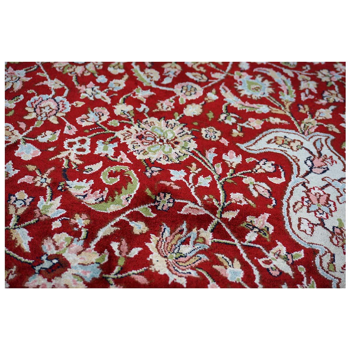 Vintage Kashmiri All Silk 9x12 Handmade Area Rug In Good Condition For Sale In Houston, TX