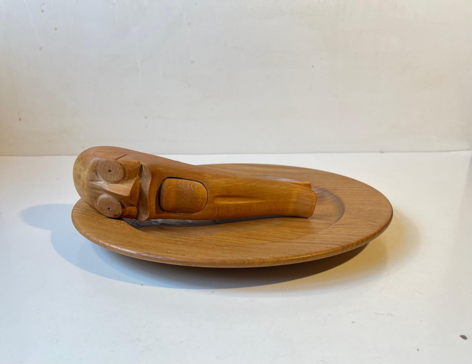 Vintage Kay Bojesen Beech Nutcracker and Bowl In Good Condition For Sale In Esbjerg, DK