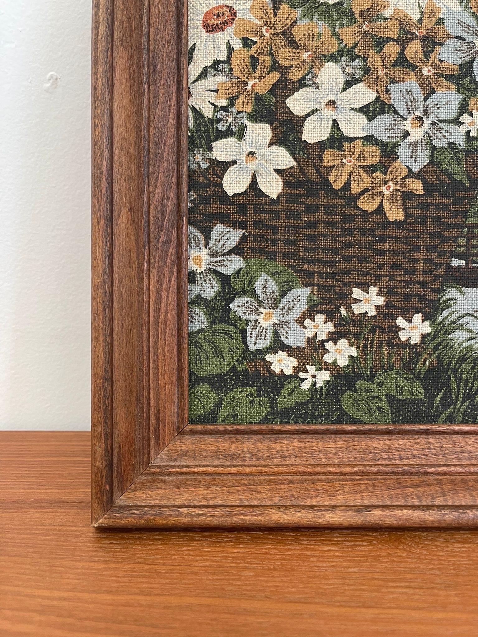 Mid-Century Modern Vintage Kay Dee Floral Linen Print Within Wooden Frame. For Sale