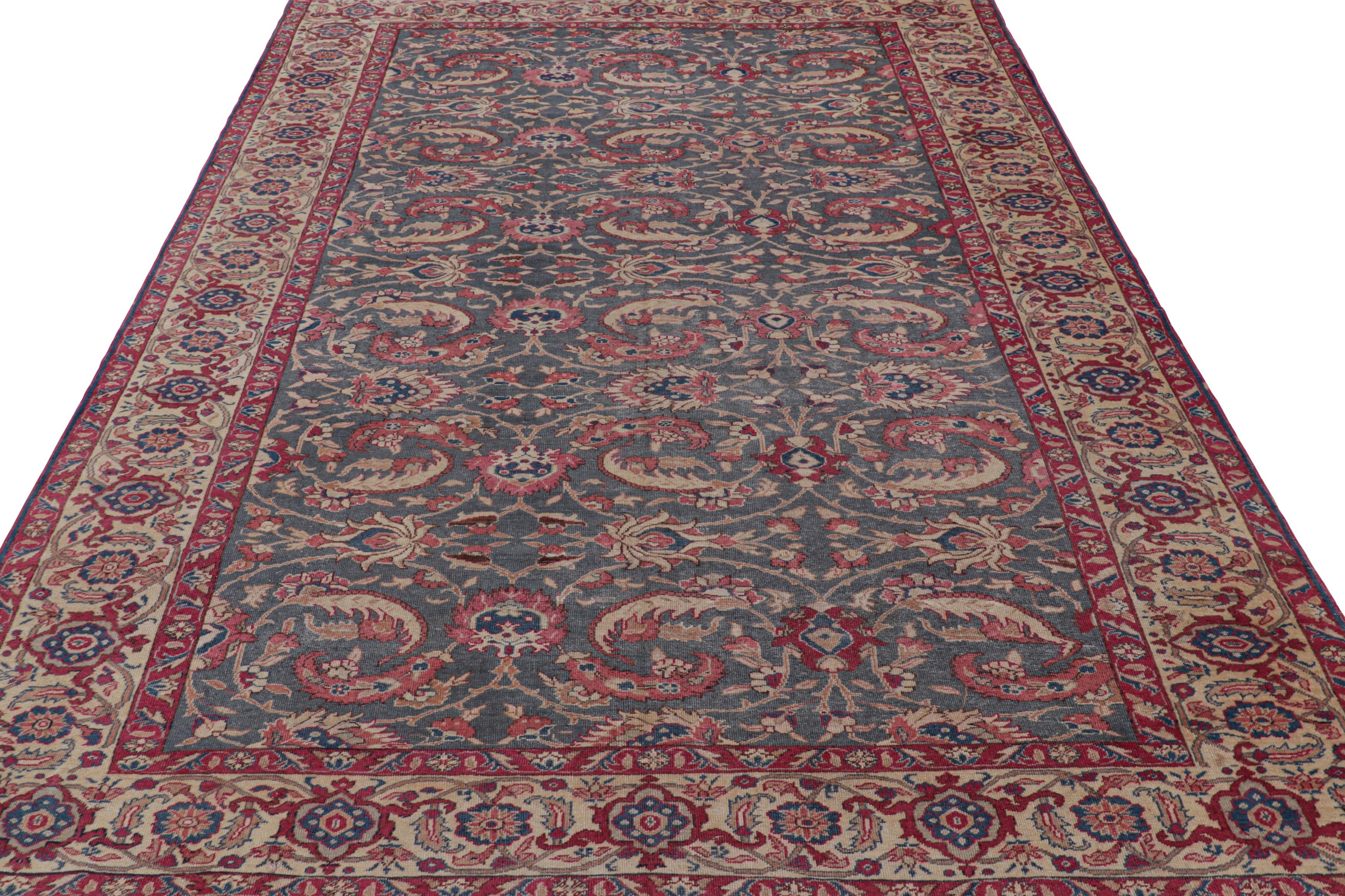 Vintage Kayseri Teppich in Blau mit hellroten Blumenmustern - Rug & Kilim (Handgeknüpft) im Angebot