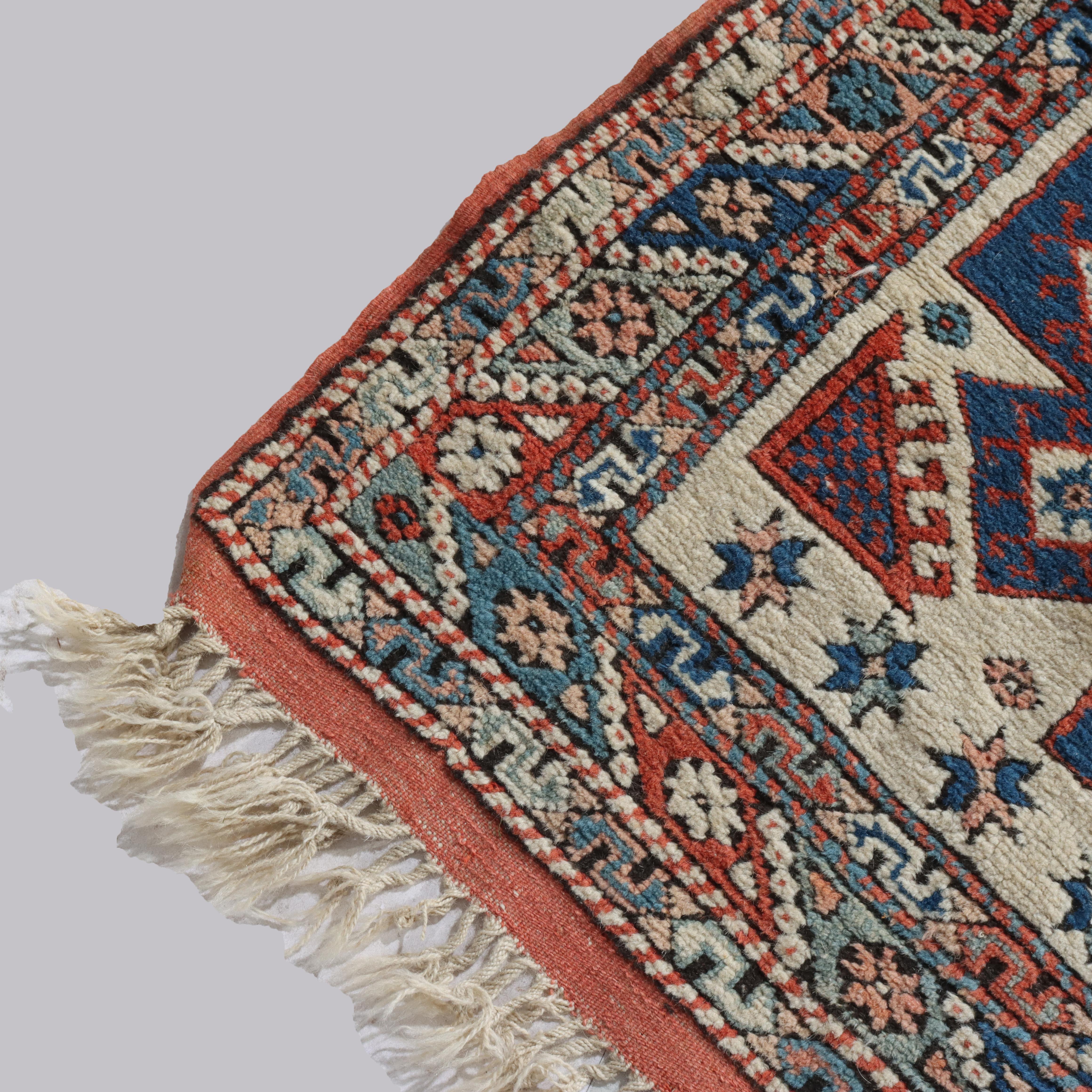 Vintage Kazak Kaukasus Orientteppich C1940 im Angebot 1