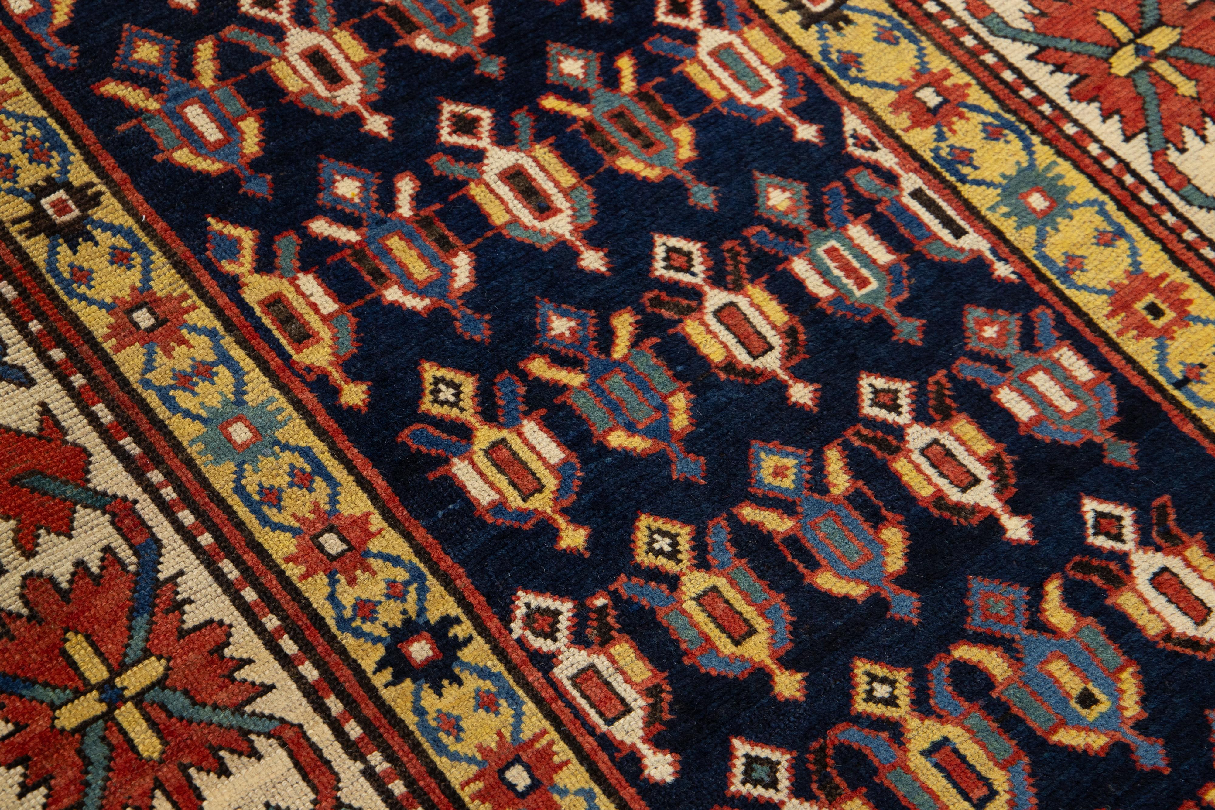 Kazak Kaukasischer Vintage-Läufer aus Wolle in Blau mit mehrfarbigem Allover-Design im Angebot 2