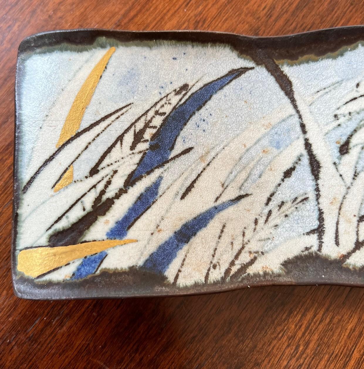 Organic Modern Vintage Kazu Yoneda (1949-) Japanese Ceramic Tray Painted Blue, Black and Gold For Sale