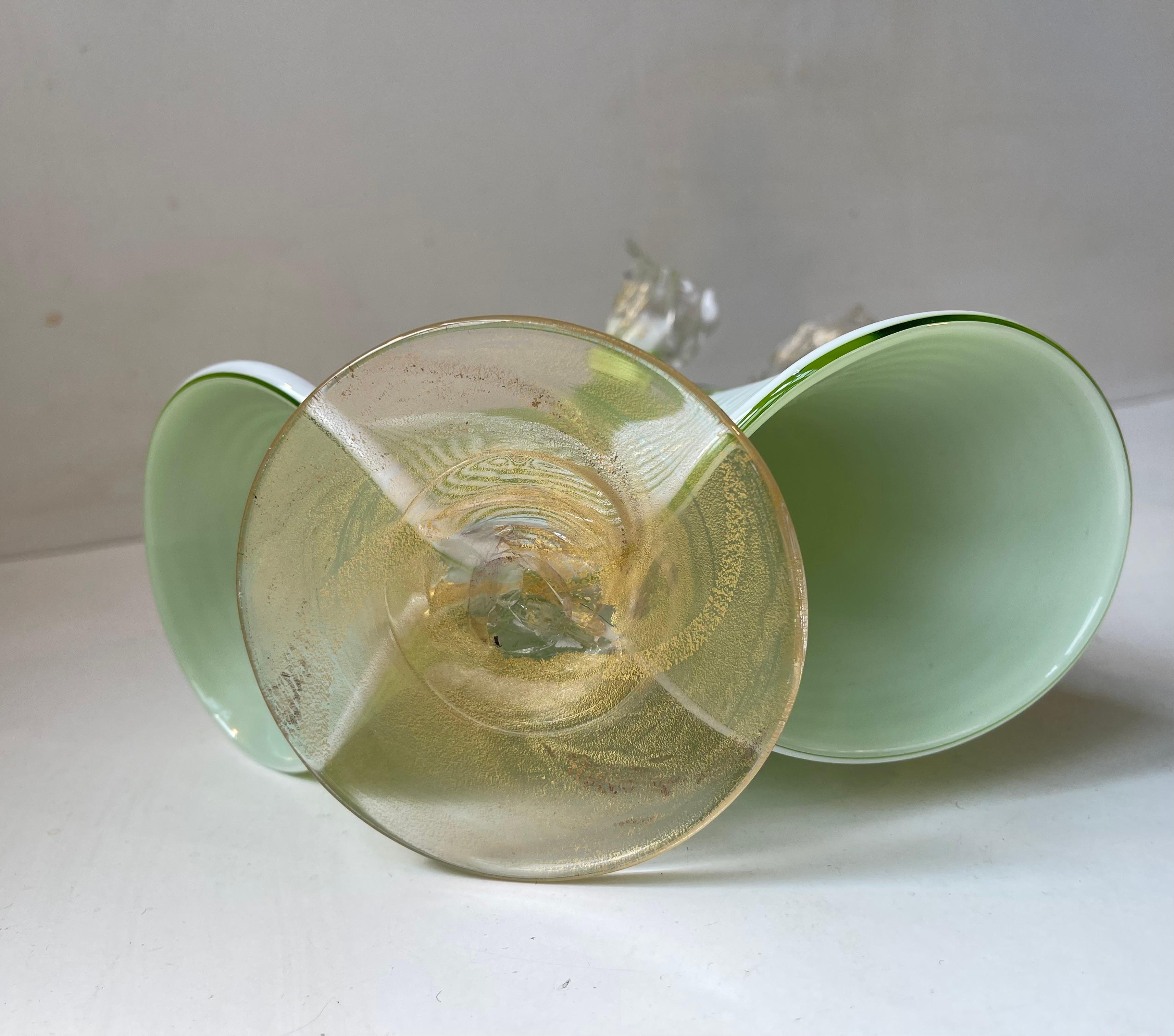 Danseuses vénitiennes en verre de Murano de couleur vert Kelly par Franco Toffolo, 1960s en vente 9