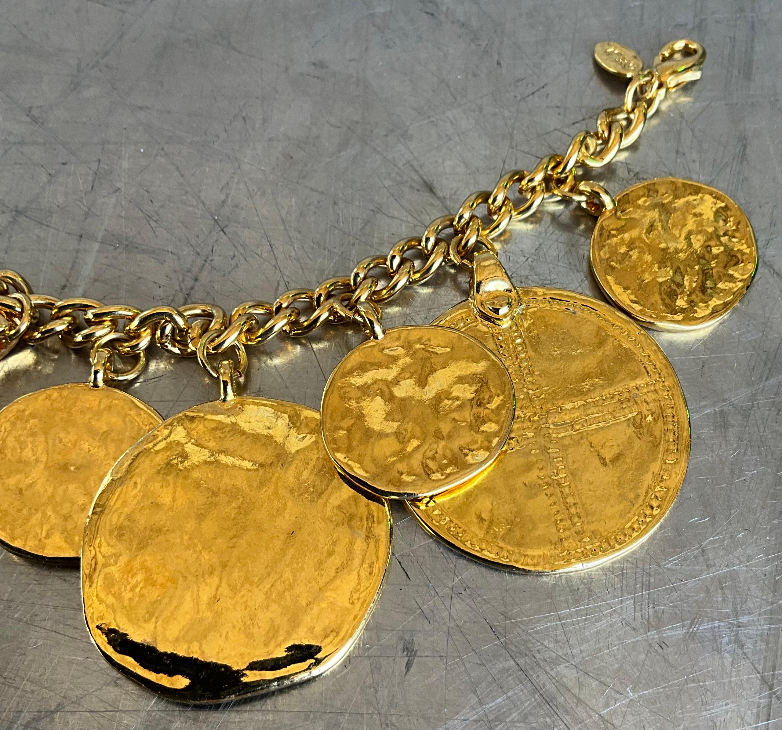 Vintage Kenneth Jay Lane Acapulco Gold tone Medallion Charm Bracelet For Sale 3