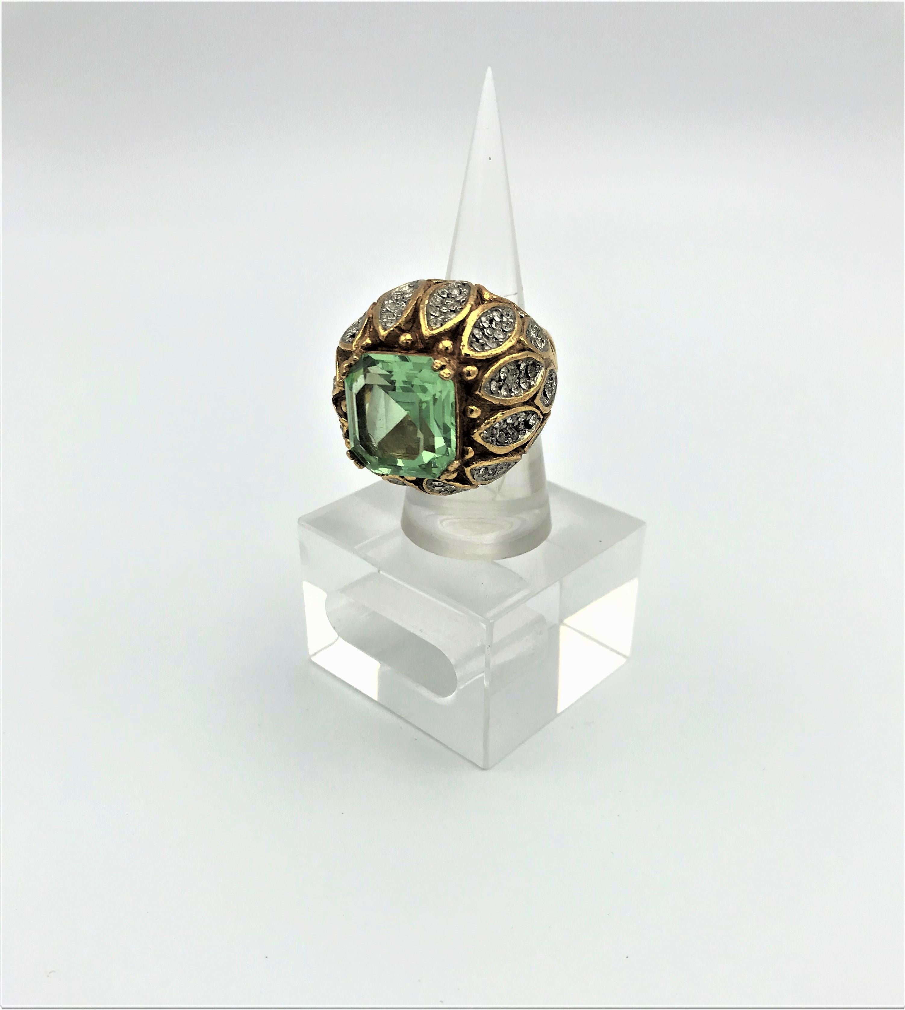 Vintage Kenneth Jay Lane Cocktail-Ring USA 1960/70er Jahre USA Größe 5.3 im Zustand „Hervorragend“ im Angebot in Stuttgart, DE