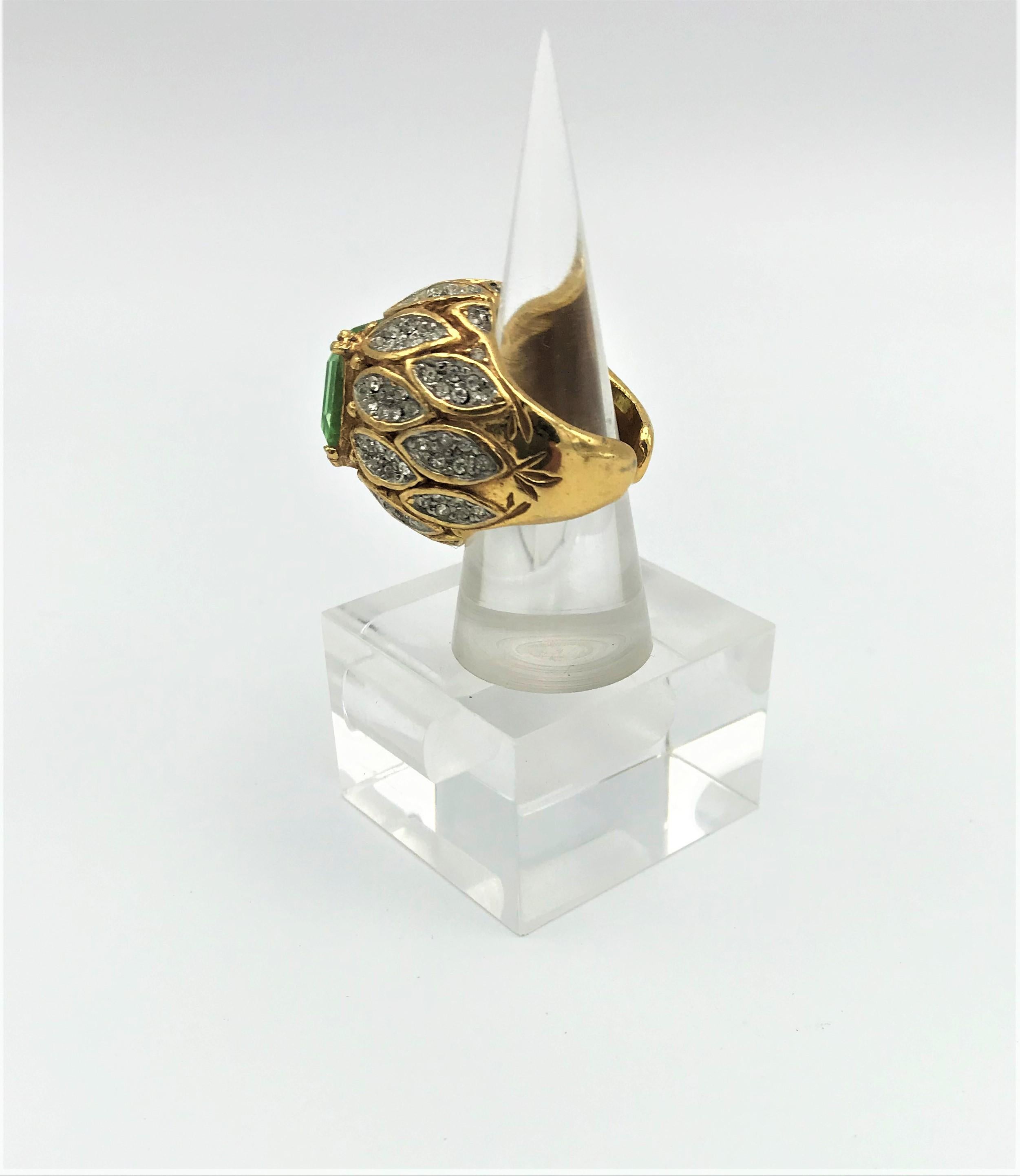 Vintage Kenneth Jay Lane Cocktail Ring USA 1960/70s USA size 5.3   In Excellent Condition For Sale In Stuttgart, DE