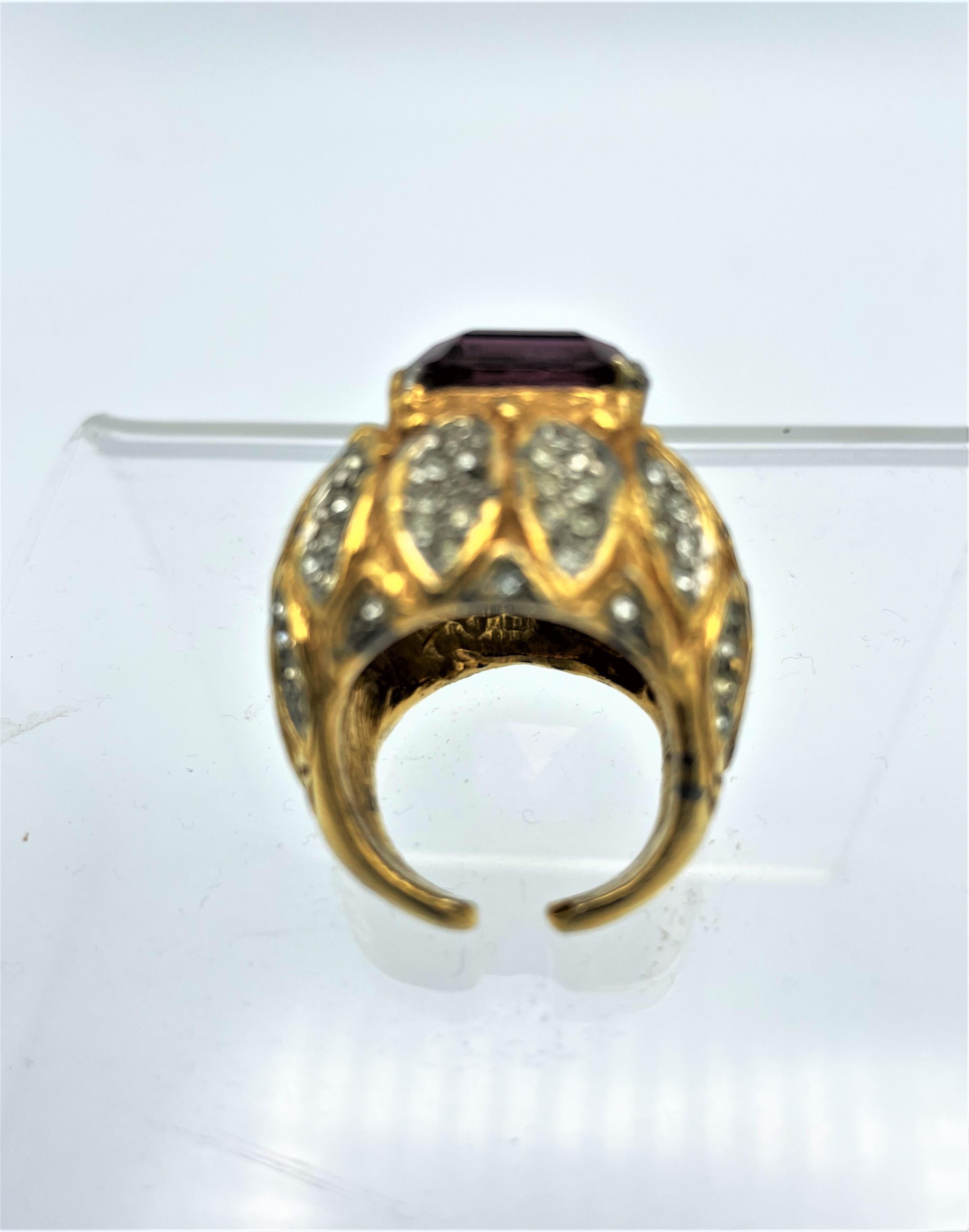 Taille baguette Kenneth Jay Lane Bague de cocktail vintage USA des années 1960/70, taille 5,2 en vente