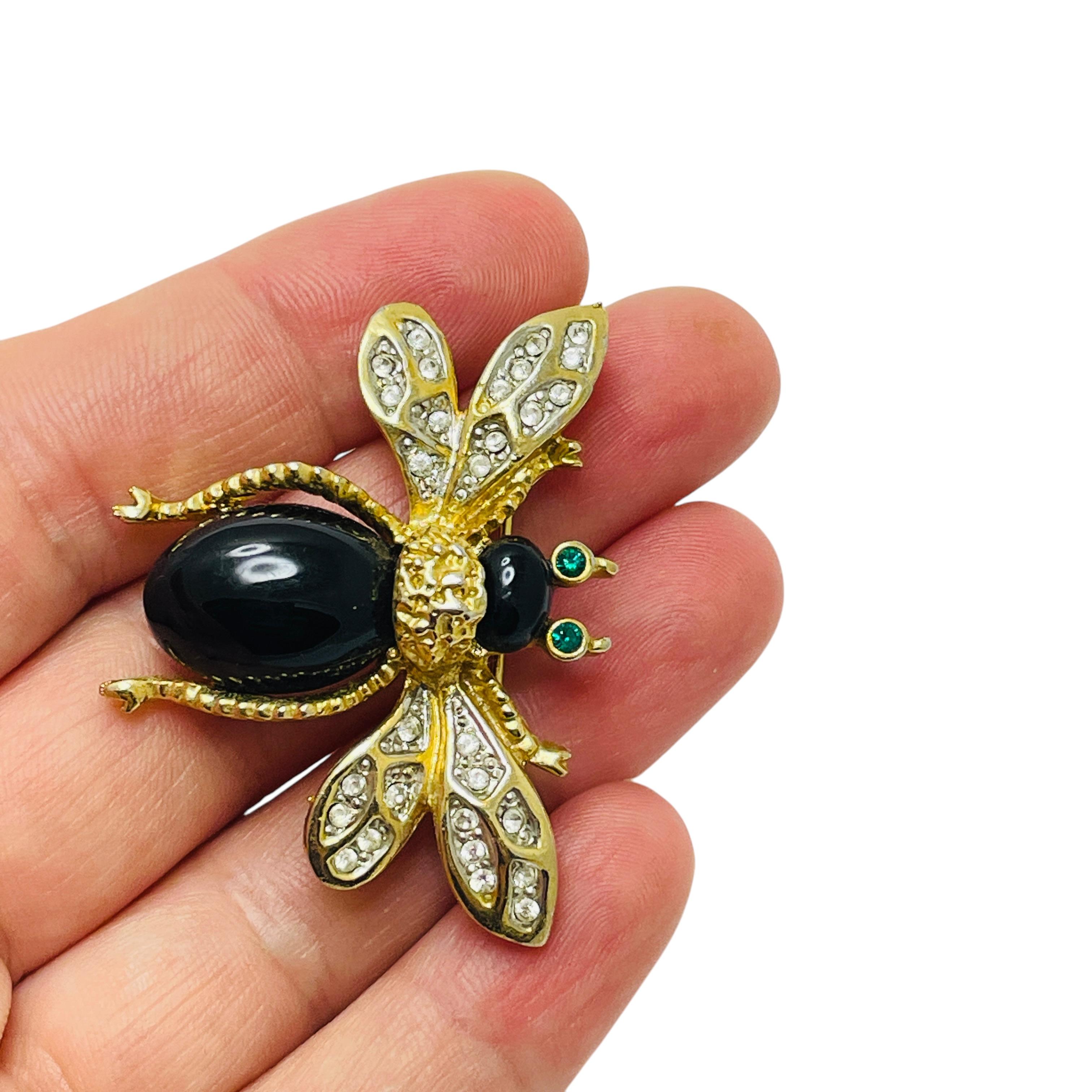 Women's Vintage KENNETH LANE signed gold tone rhinestone bee insect fly designer brooch For Sale
