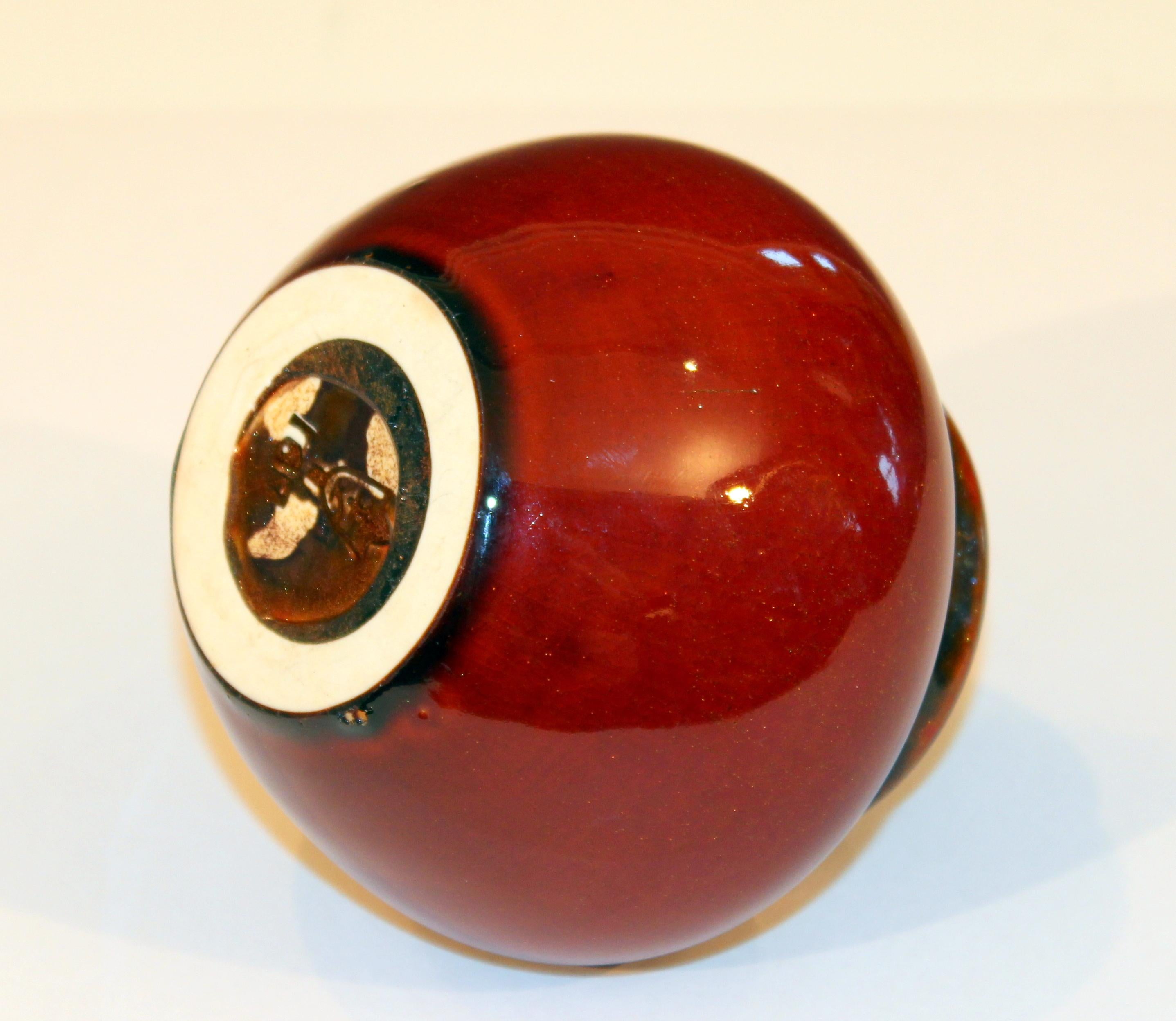 Vintage Kenton Hills KY Kentucky Oxblood Gold Flecked Southern Folk Pottery Vase In Excellent Condition In Wilton, CT