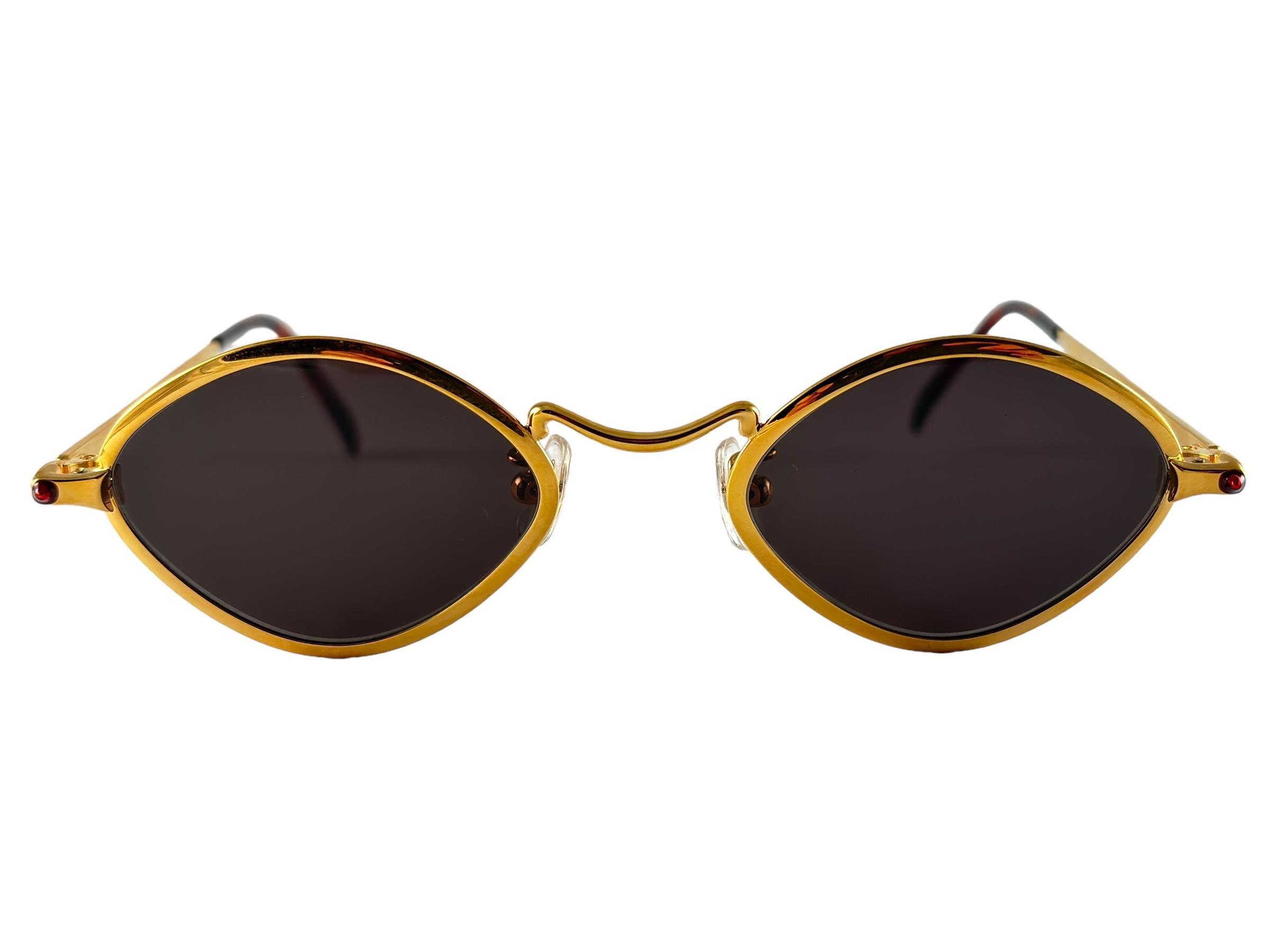 Lunettes de soleil vintage Kenzo 2872 Gold Diamond Shaped 1980's Made in Japan en vente 3