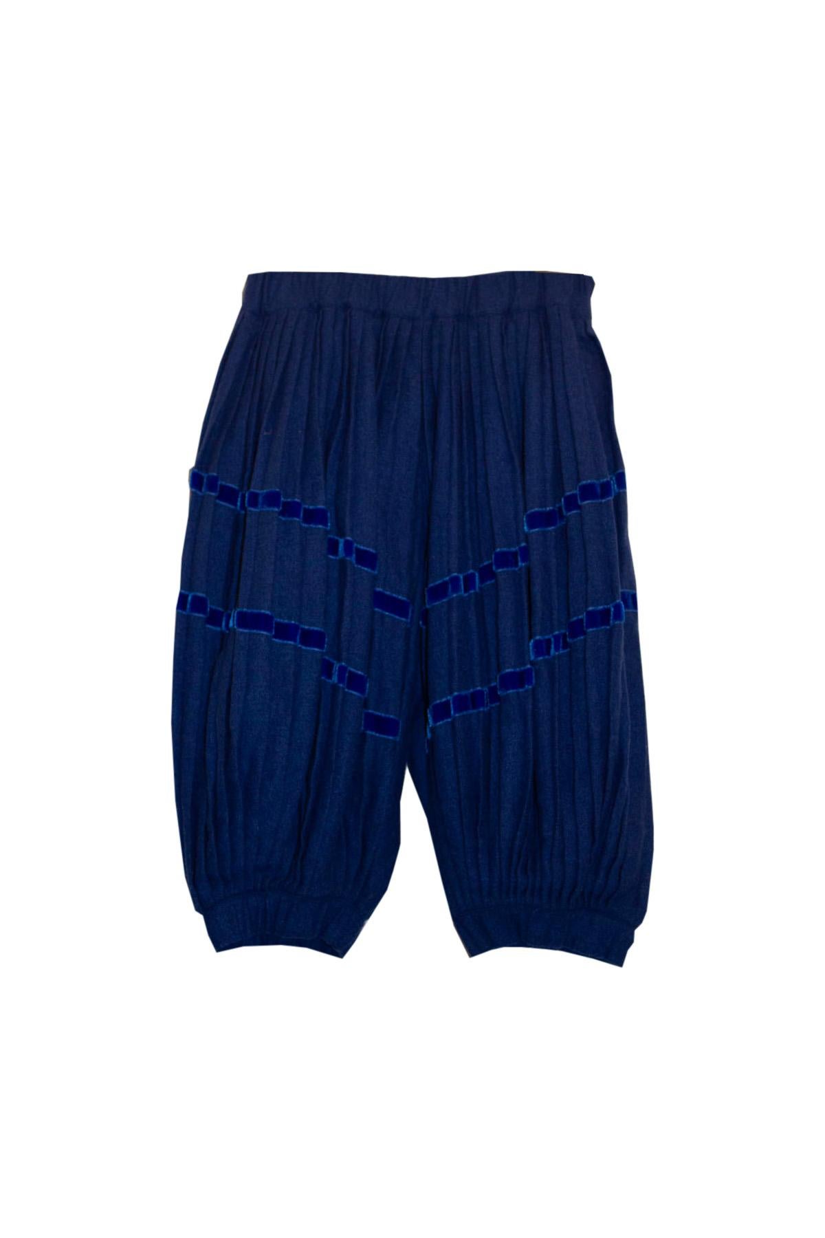 Vintage Kenzo Blue Pleated Knickerbockers/Shorts In Good Condition For Sale In London, GB