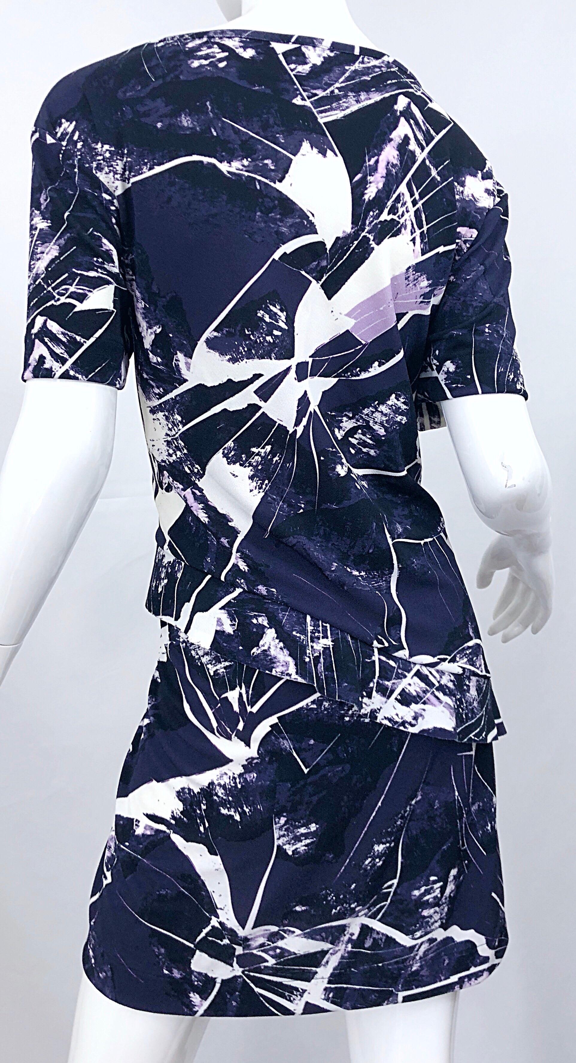 Vintage Kenzo Large Size 1990s Abstract Print Navy Blue + Purple 90s Mini Dress In Excellent Condition In San Diego, CA