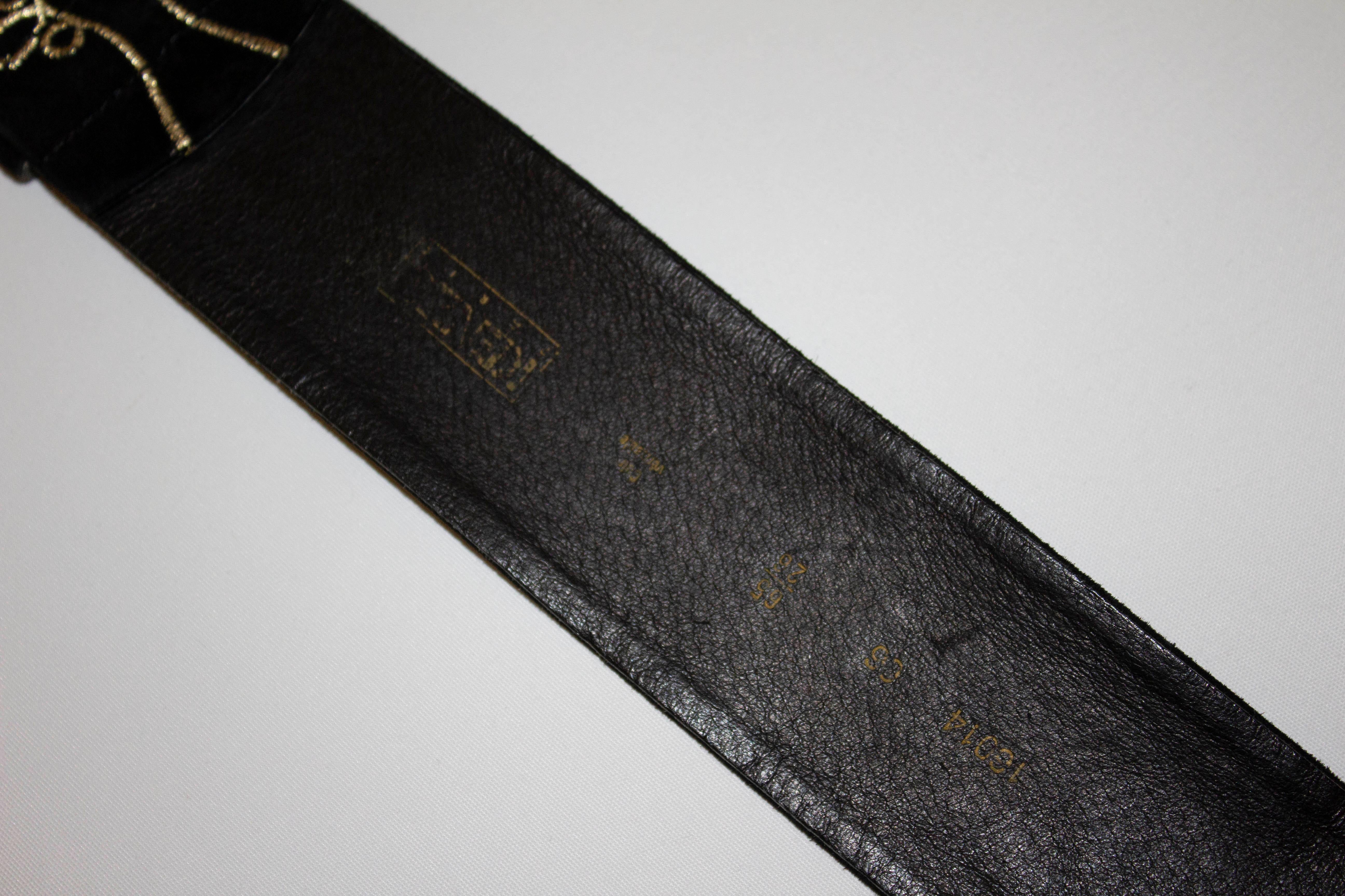 Vintage Kenzo Paris Black Belt with Gold Thread Detail In Good Condition For Sale In London, GB