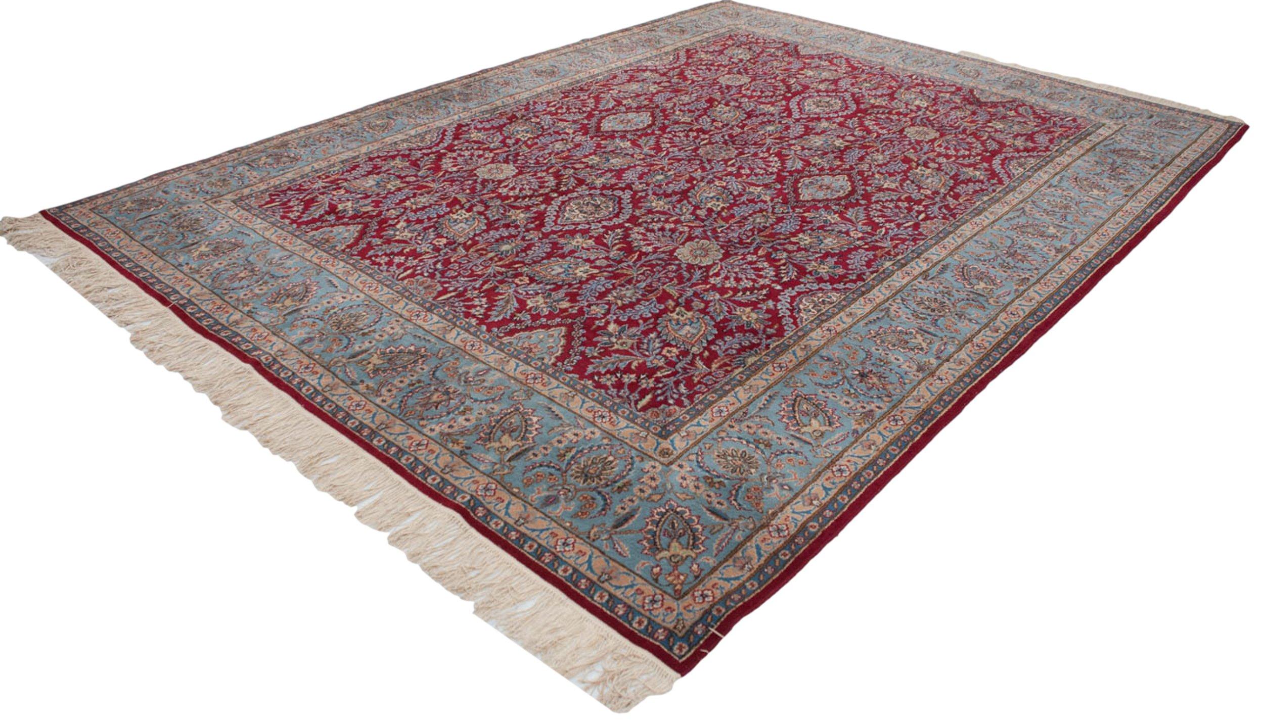 Vintage Kerman Carpet In Good Condition For Sale In Katonah, NY