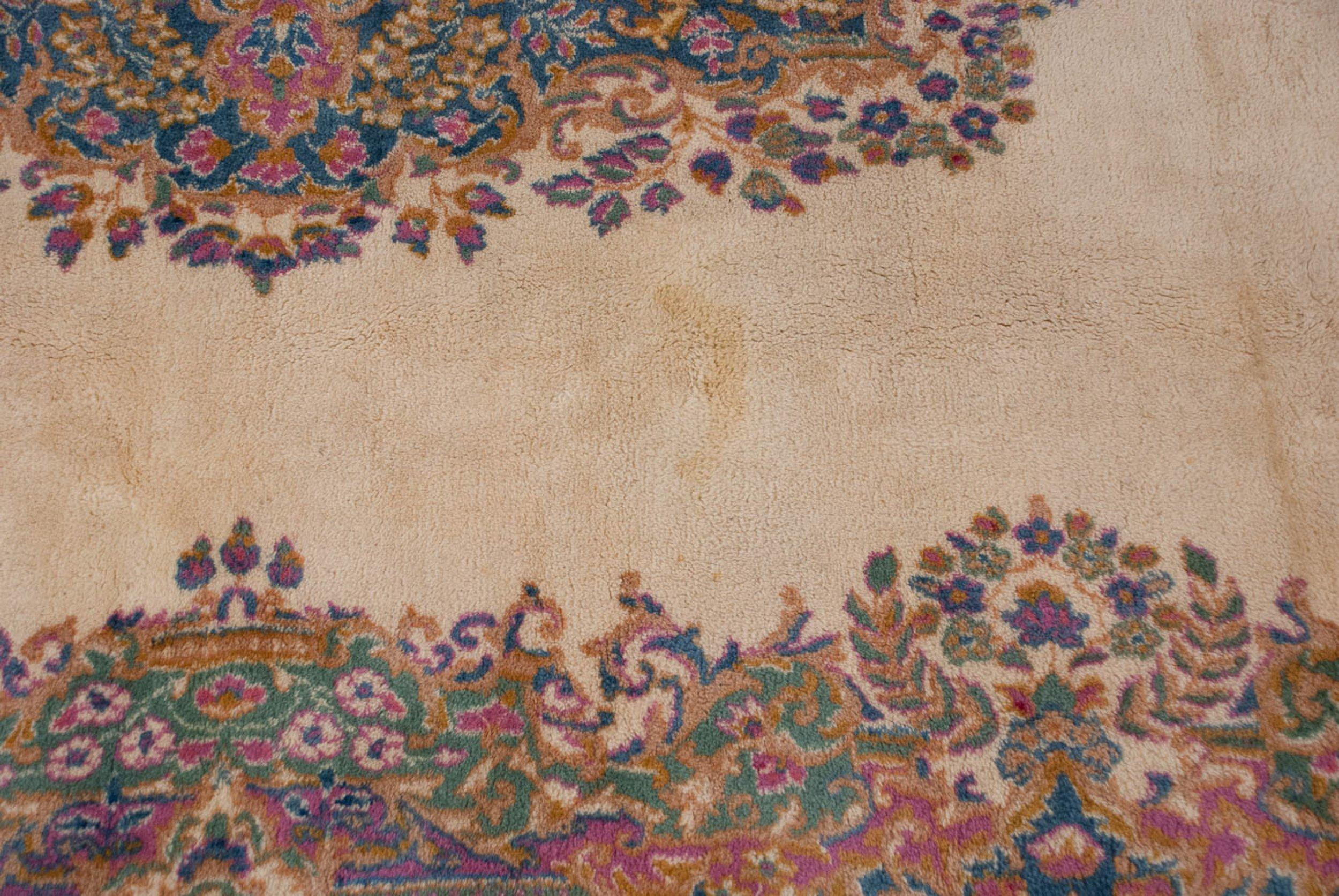 Vintage Kerman Teppich (Wolle) im Angebot