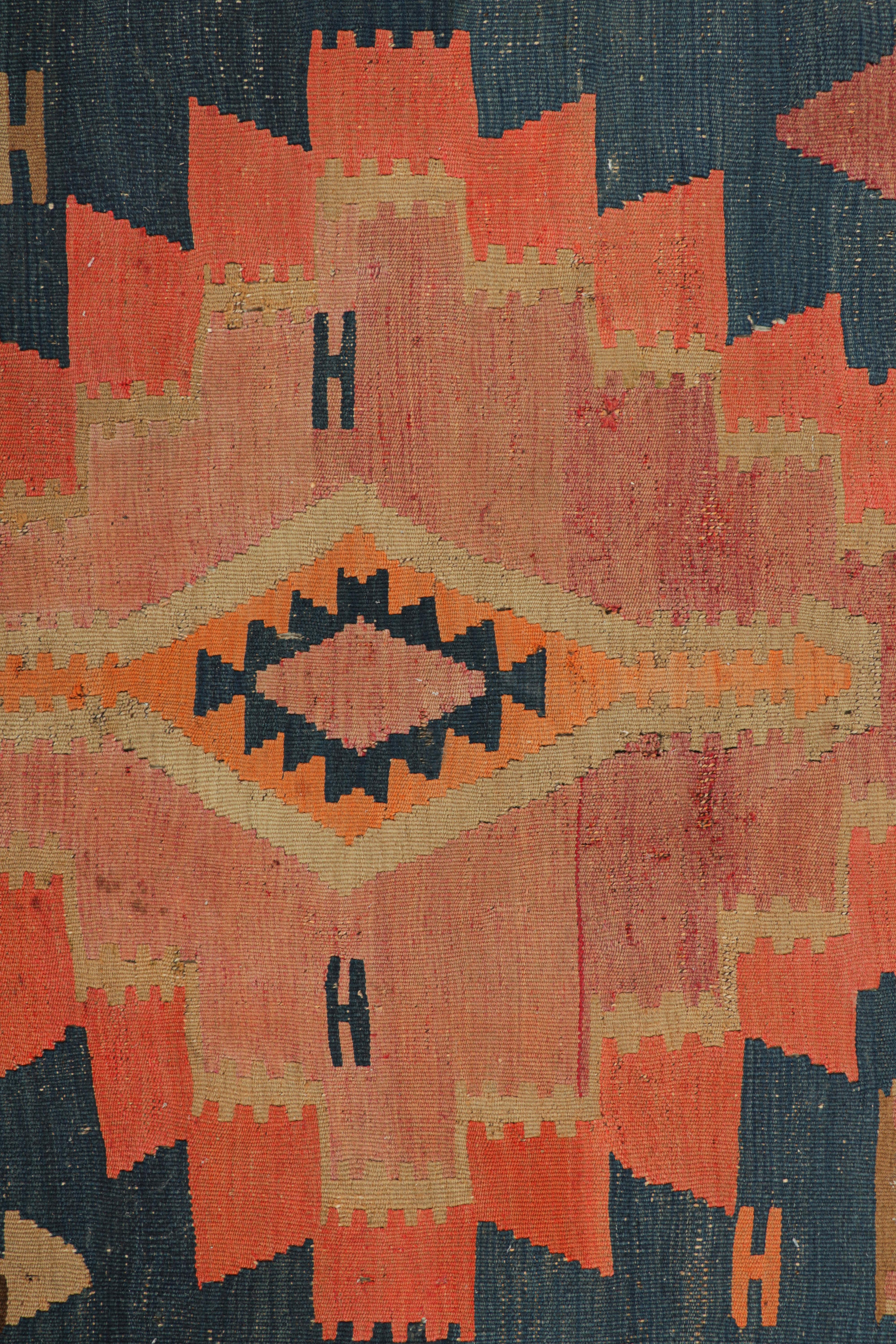Kermanshah Persischer Kelim-Galerie-Läufer mit Medaillons, Vintage  Rug & Kilim (Handgewebt) im Angebot