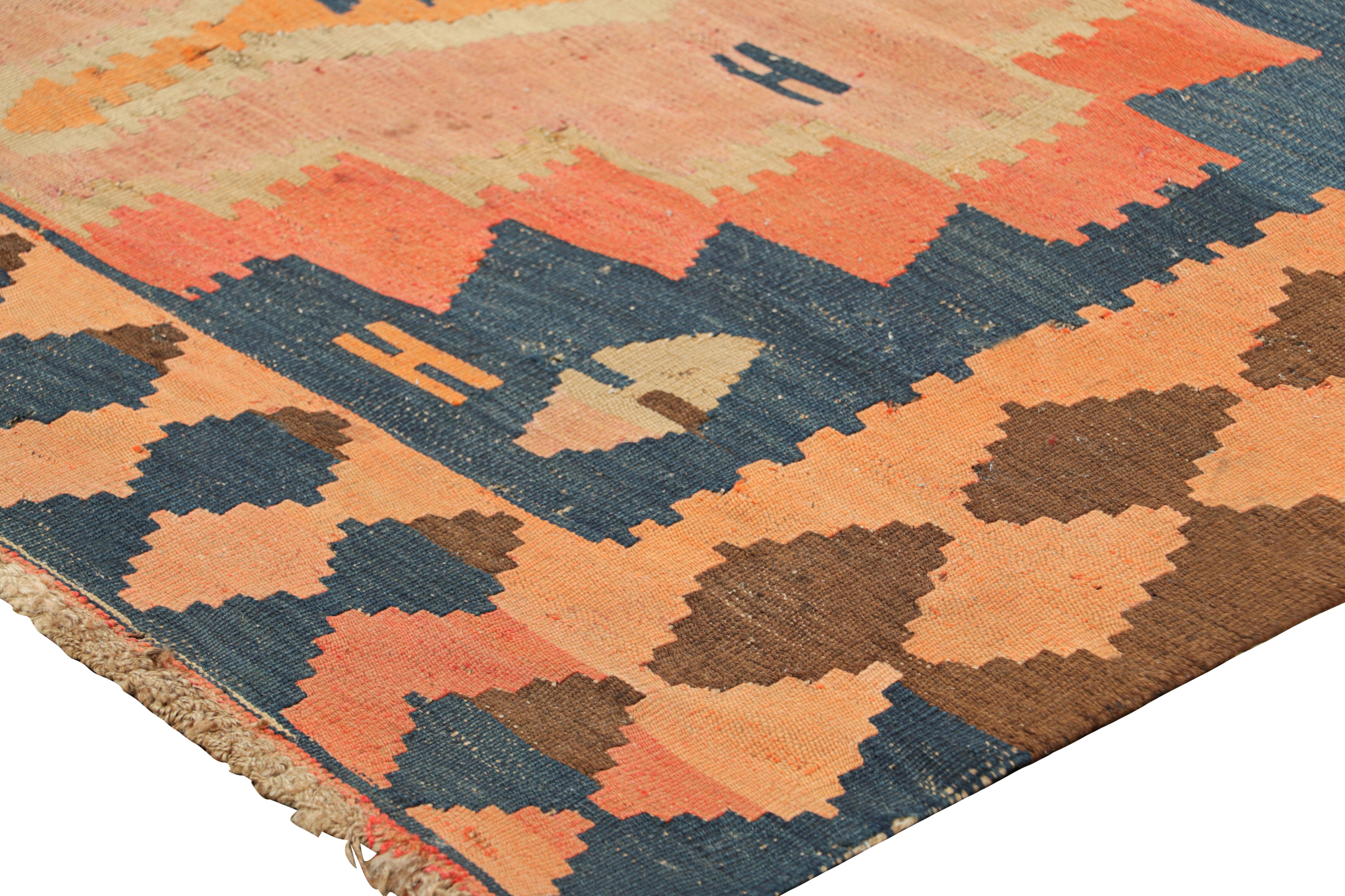 Kermanshah Persischer Kelim-Galerie-Läufer mit Medaillons, Vintage  Rug & Kilim (Wolle) im Angebot