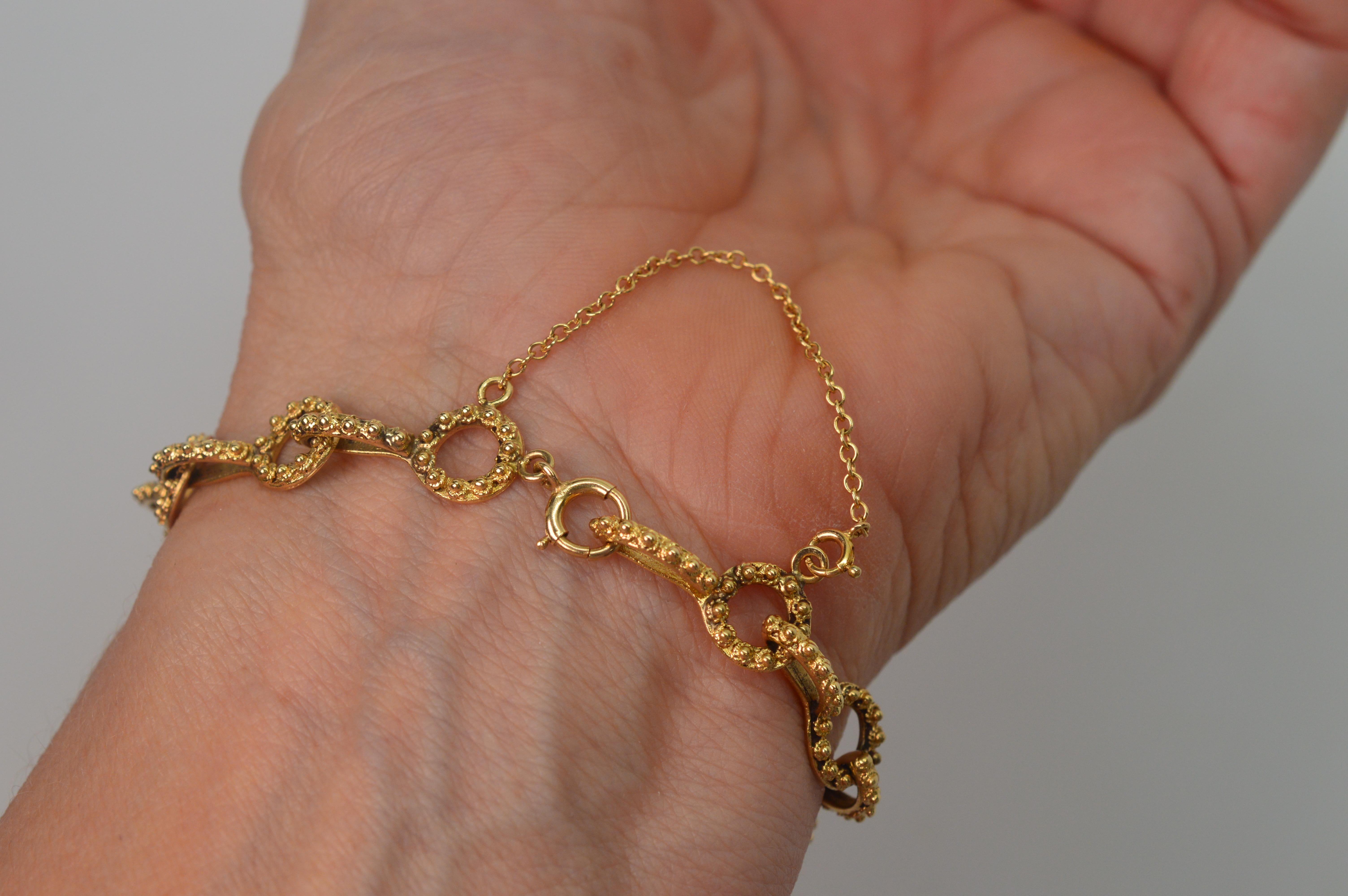 Vintage Keyhole Link Yellow Gold Bracelet 2