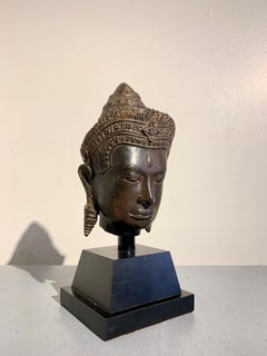 Vintage Kambodscha-Bronzekopf aus gegossener Bronzeguss von Shiva im Angkor Wat-Stil, 1970er Jahre, Thailand