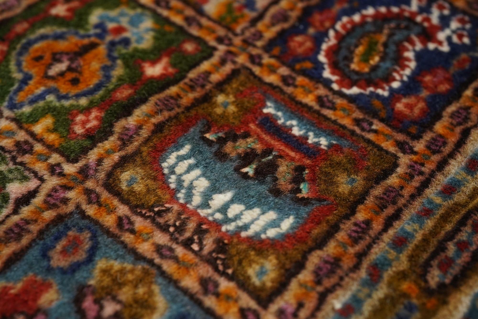 Khorassan-Teppich im Vintage-Stil, 2' x 2'11'' im Angebot 2