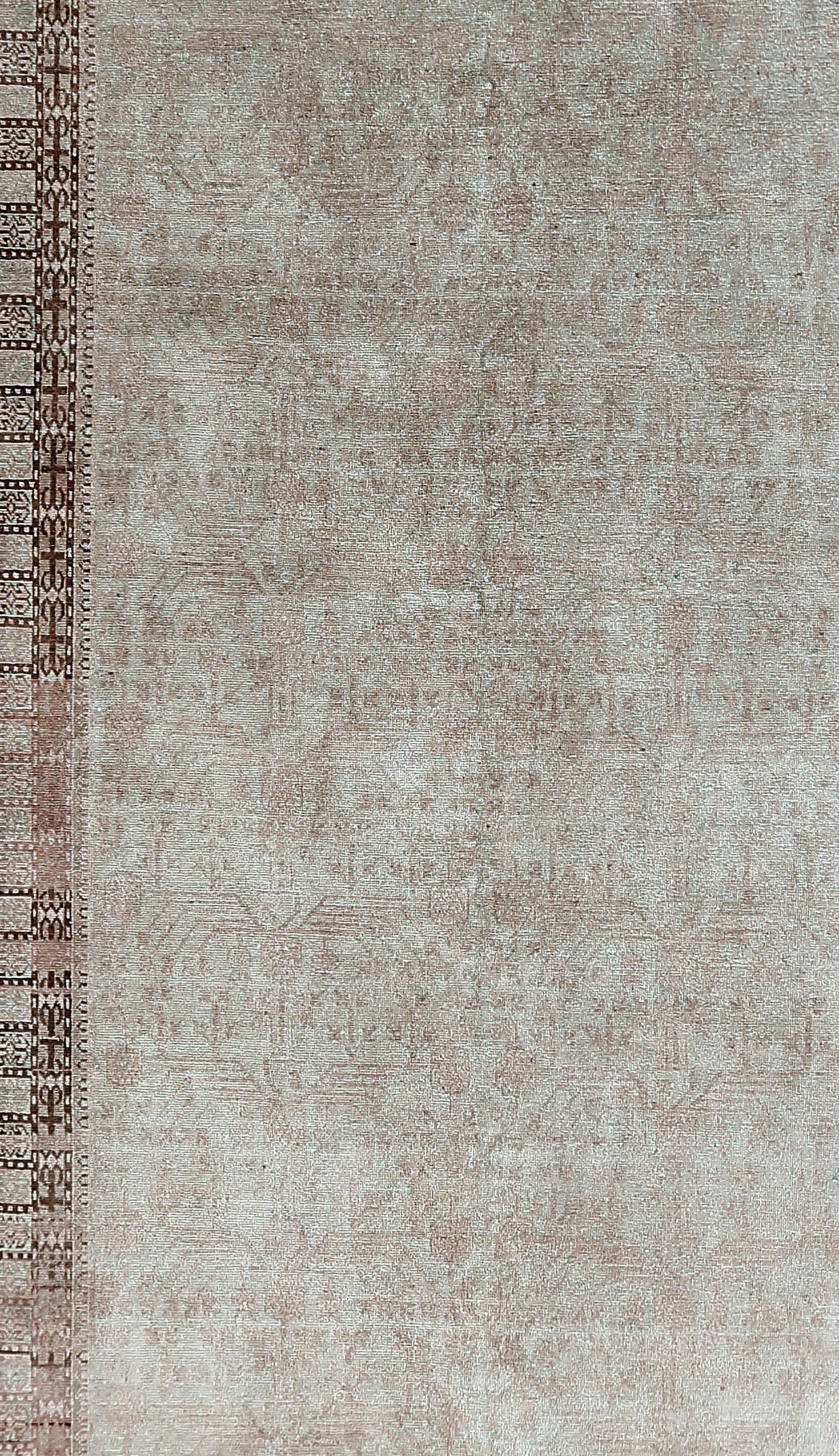 Tapis Khotan Gallery Taille 6'5 x 13'1 en vente 1