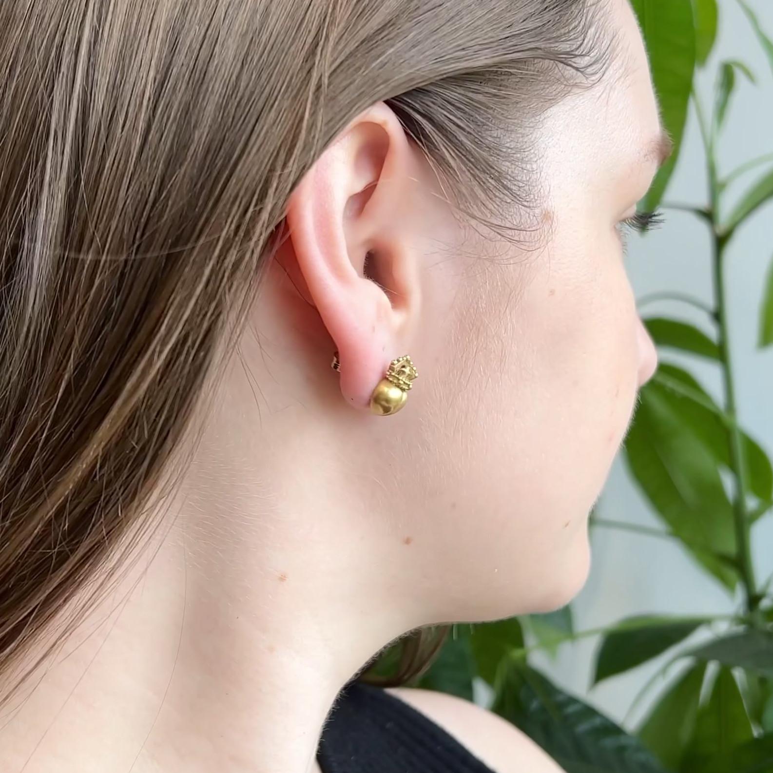 Women's or Men's Vintage Kieselstein Cord 18 Karat Yellow Gold Stud Earrings