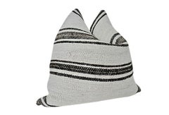 Kilim-Berber-Stammesleder-Kissen / Natur & Espresso-Streifen