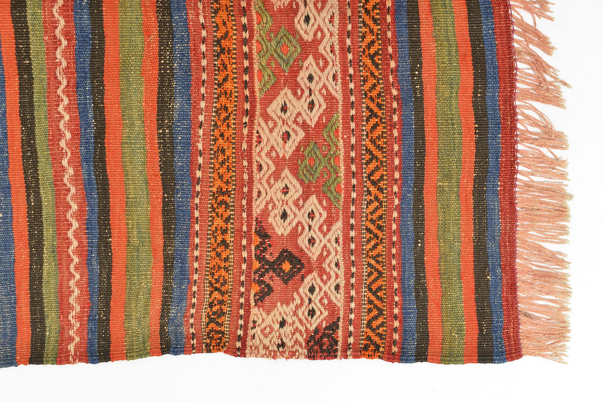 Vintage Kelim- Cicim MALATYA (Handgewebt) im Angebot