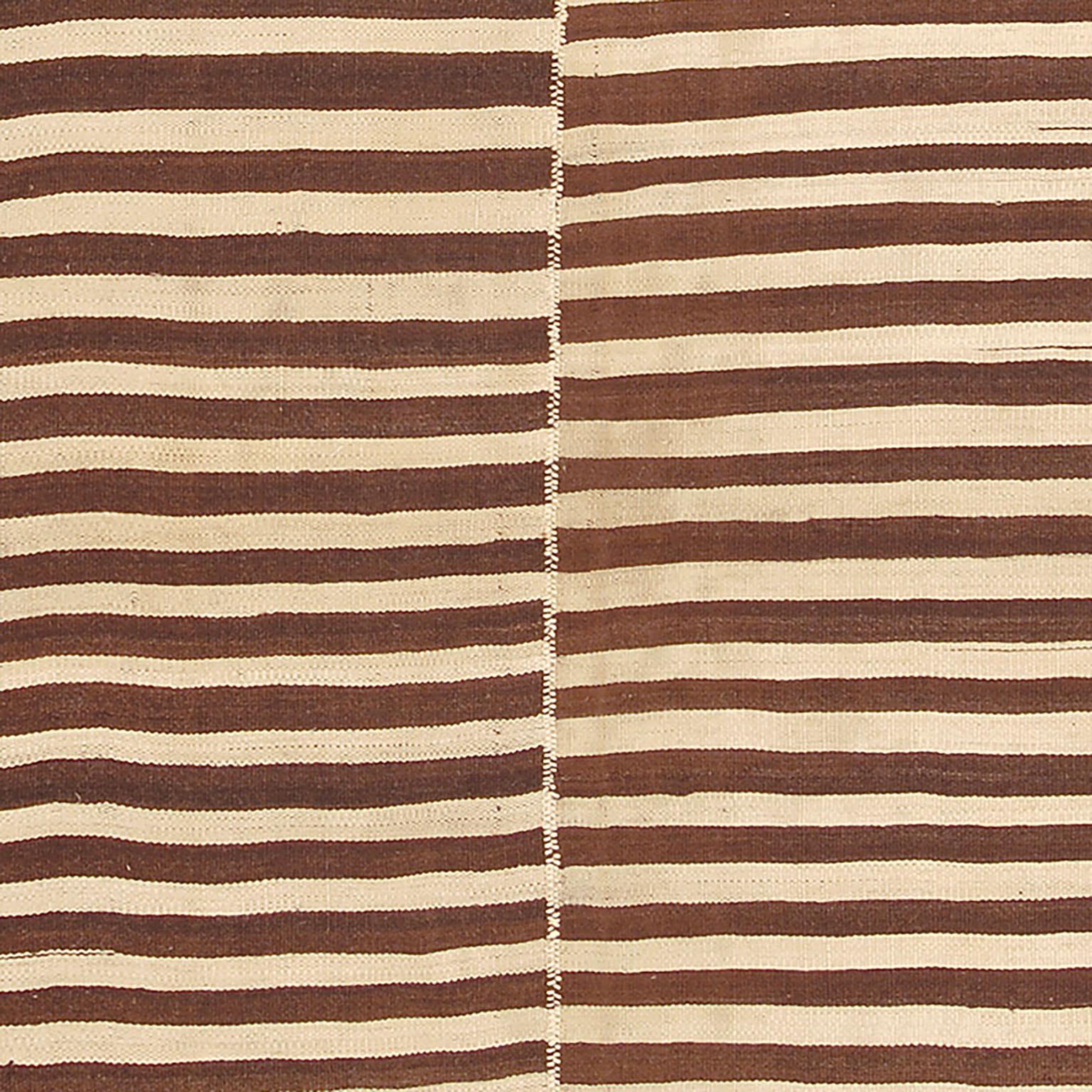Tessuto a mano Composizione Kilim vintage in vendita