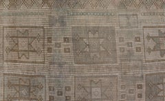 Vintage Kilim, Embroidered Square Design in Tan, Cream, & Lt Green 7'6 x 9'5