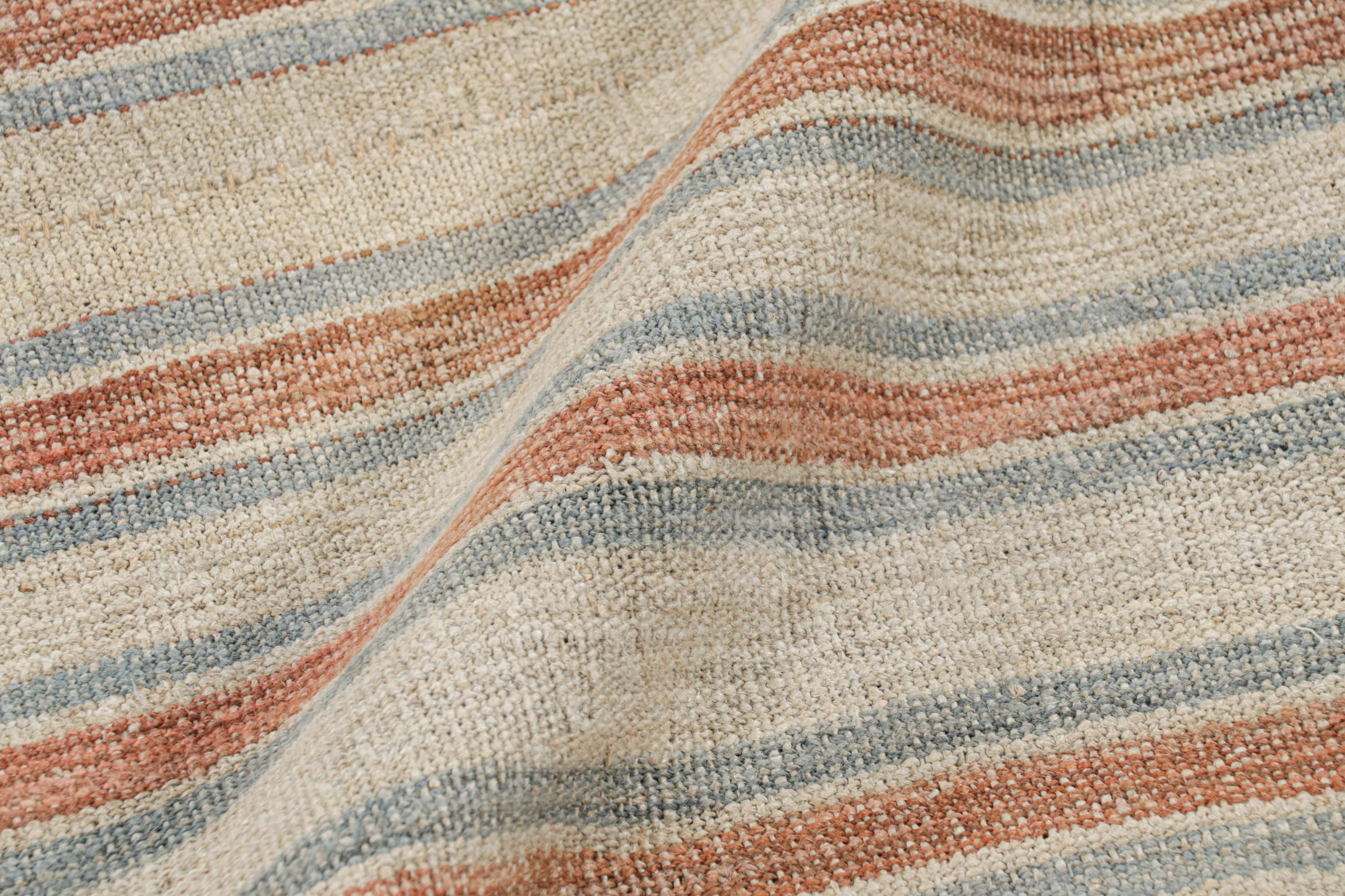 Vintage-Kelim in Beige mit rosa und blauen Streifen  Rug & Kilim (Wolle) im Angebot
