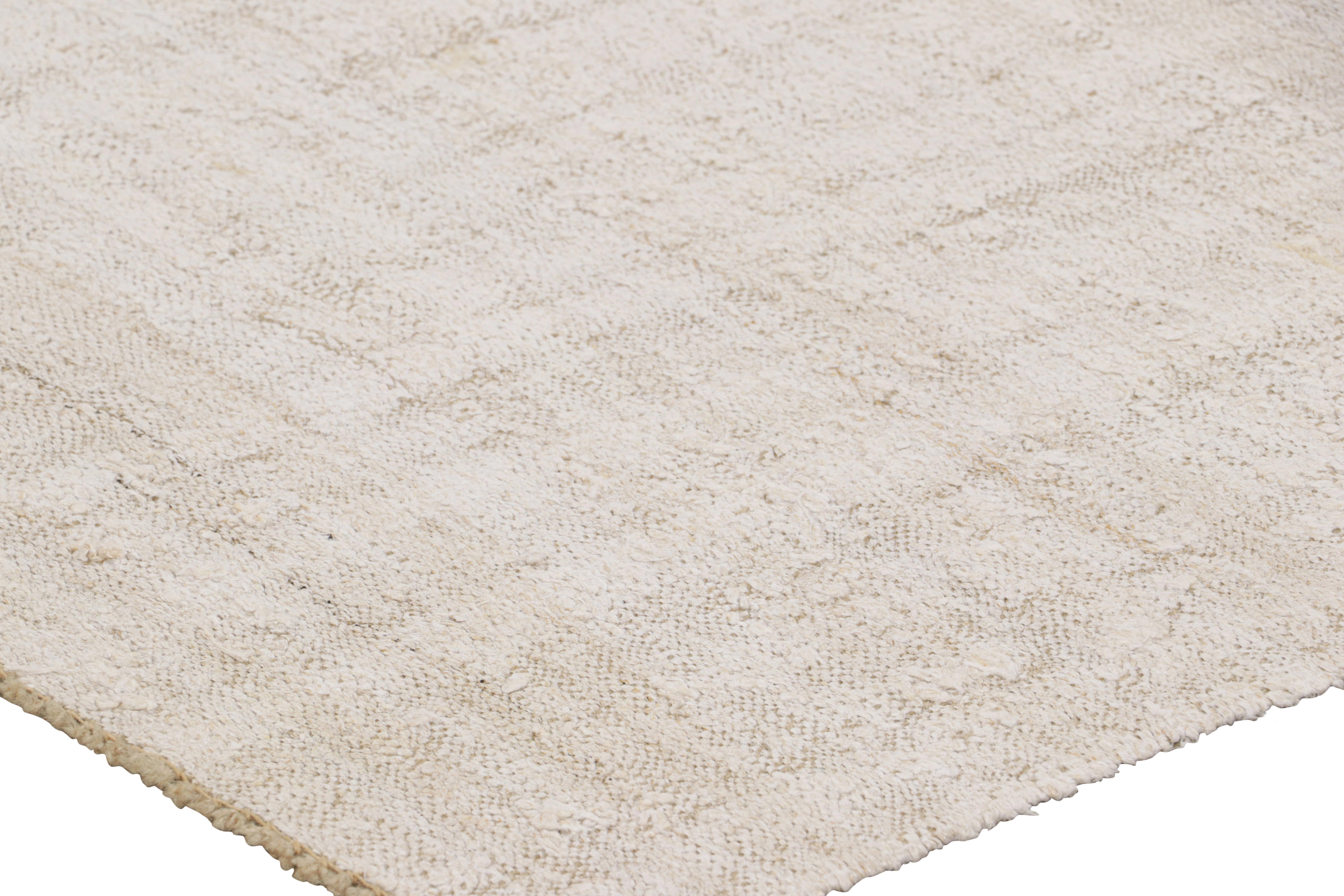 Mid-20th Century Vintage Kilim in White and Beige Tones, from Rug & Kilim For Sale