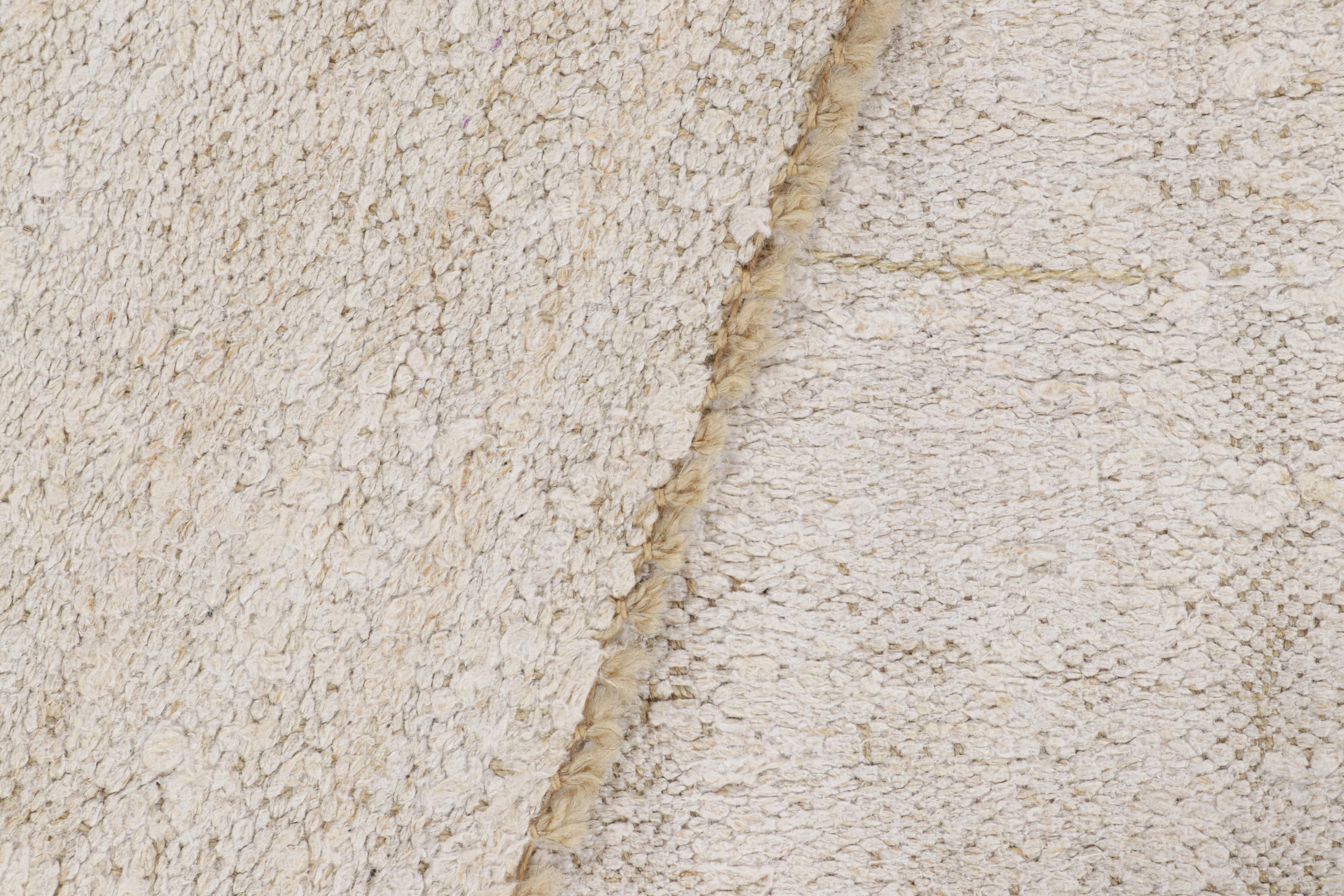 Wool Vintage Kilim in White and Beige Tones, from Rug & Kilim For Sale