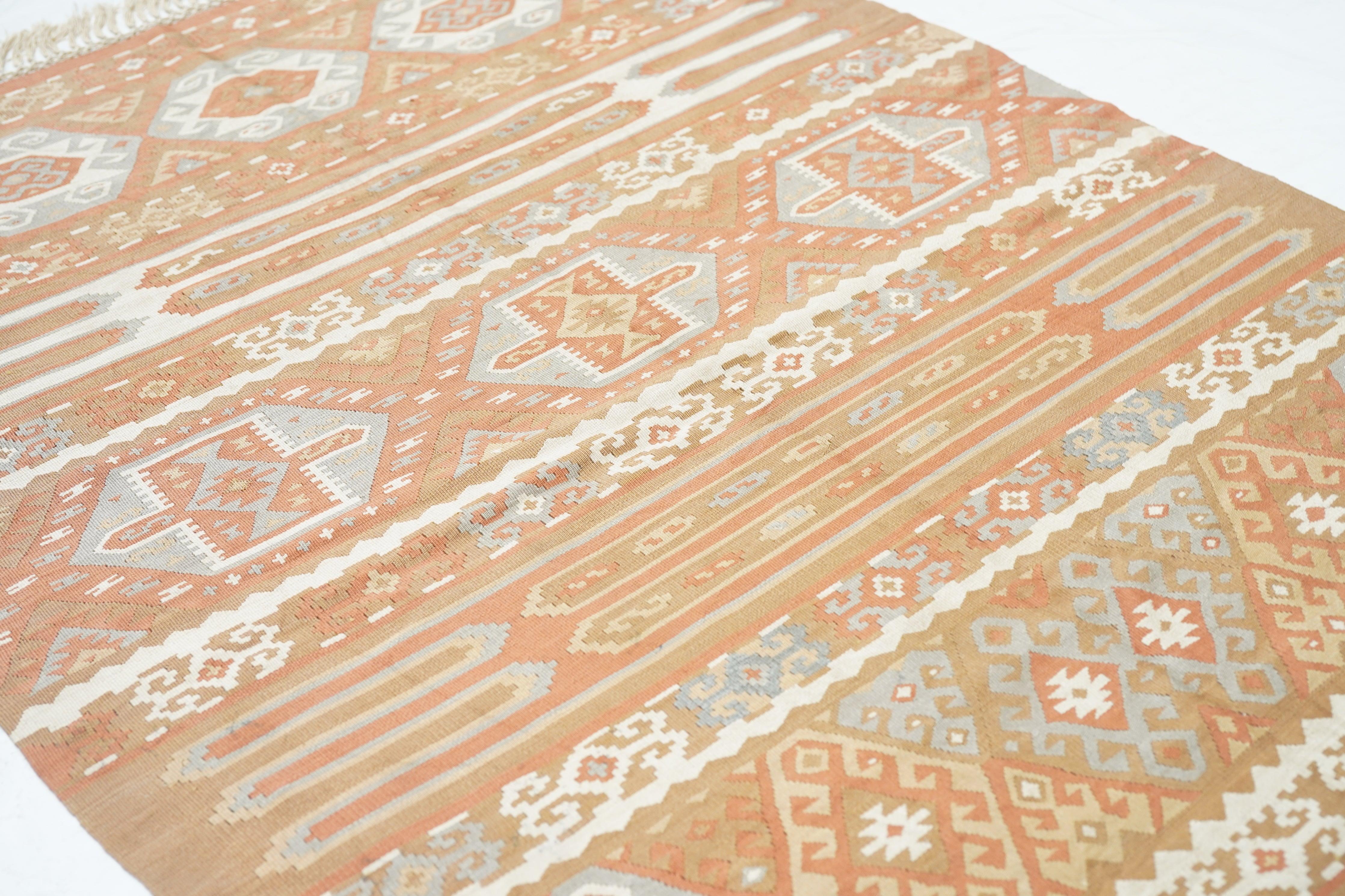 Vintage Kelim-Teppich 3'0'' x 4'7'' im Angebot 1