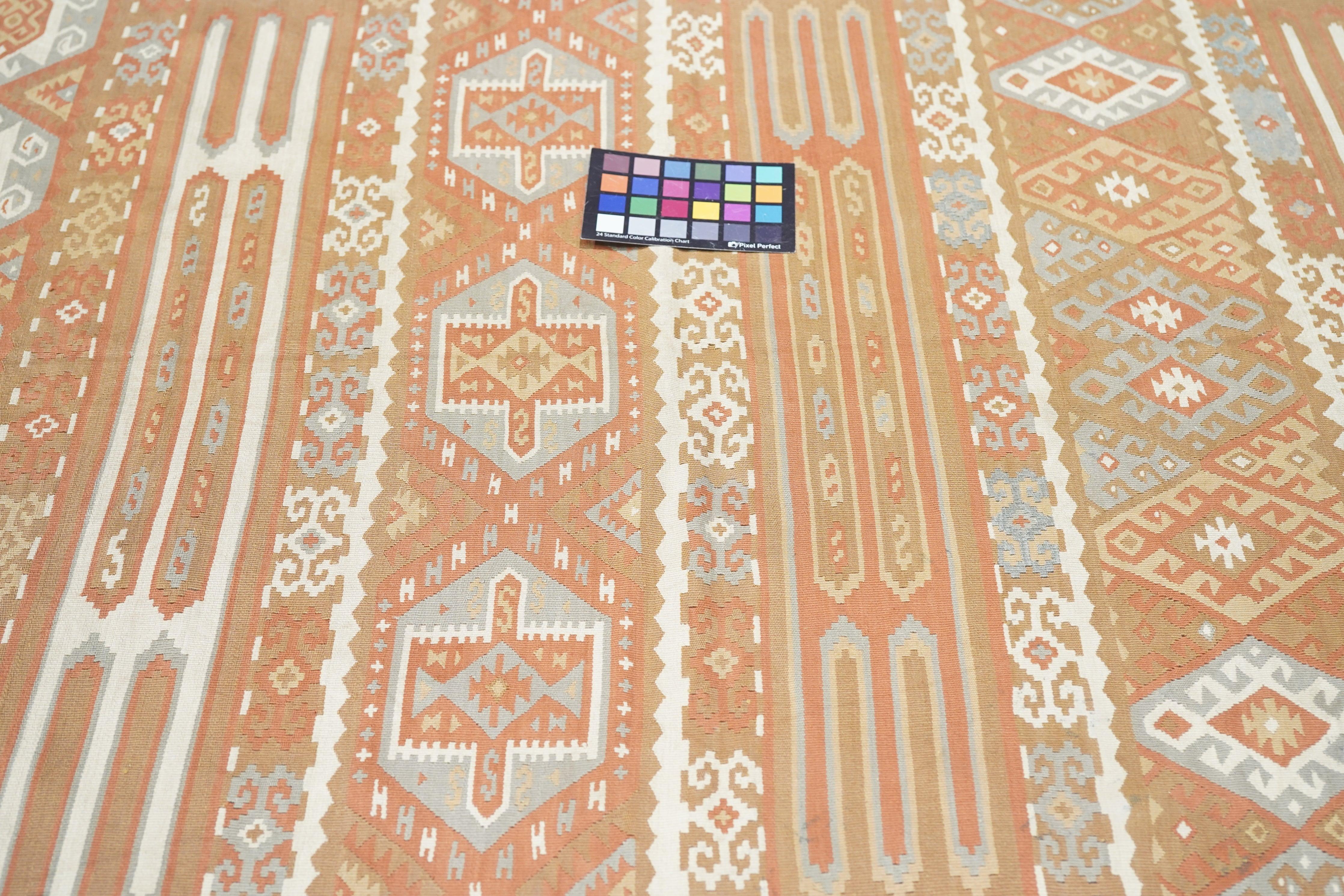 Vintage Kelim-Teppich 3'0'' x 4'7'' im Angebot 2