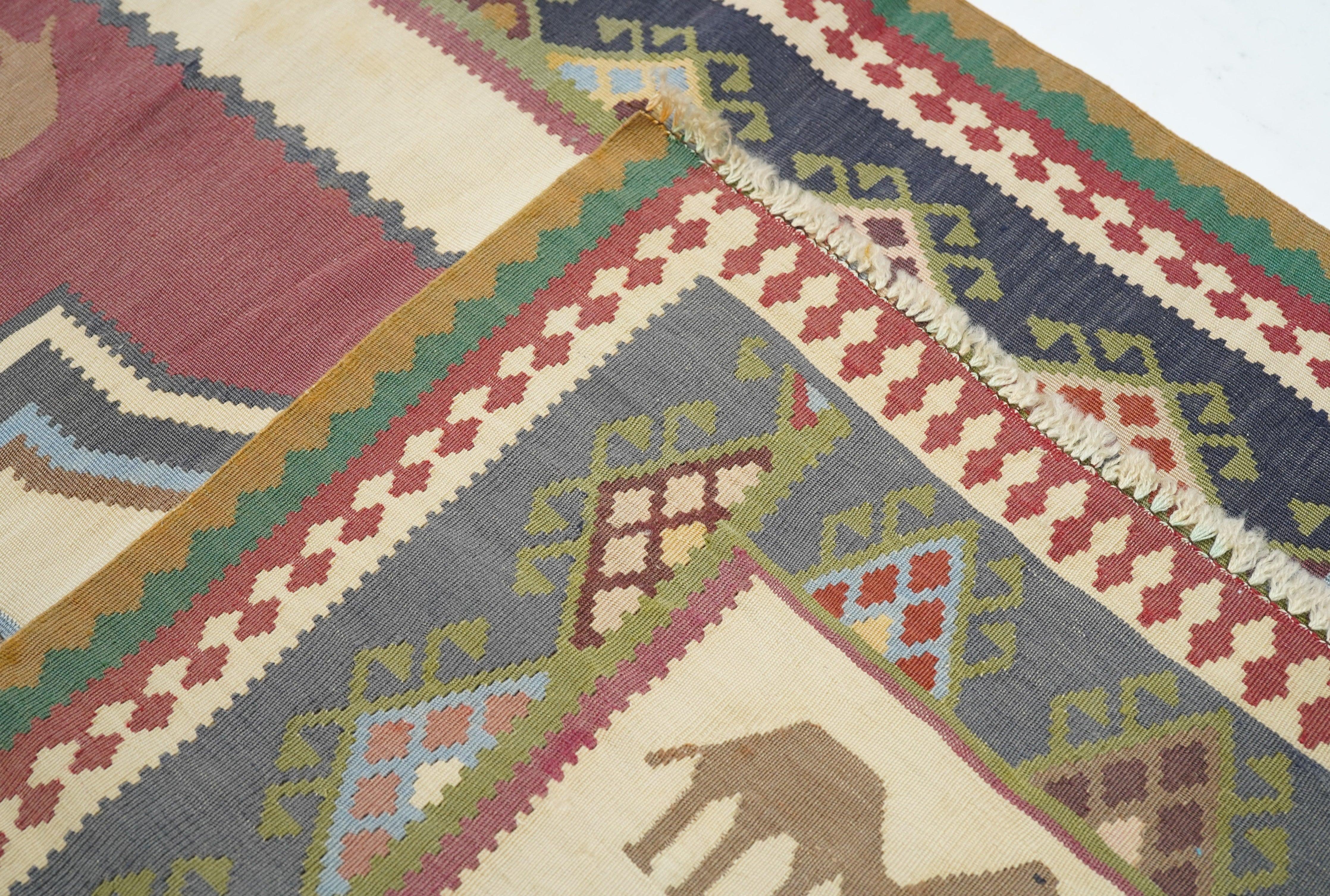 Vintage Kelim-Teppich 3'10'' x 6'2'' im Angebot 3