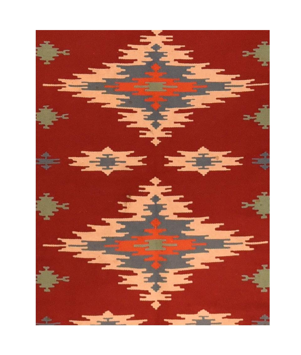 Vintage Kilim Rug 4'0