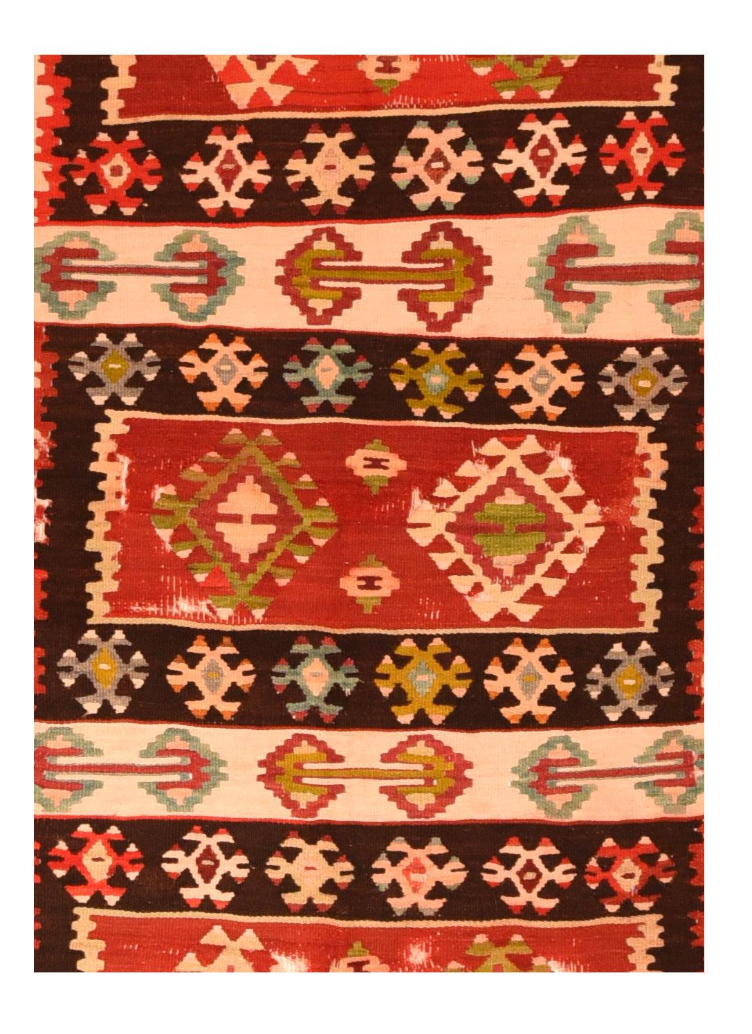 Vintage Kilim Rug 4'0