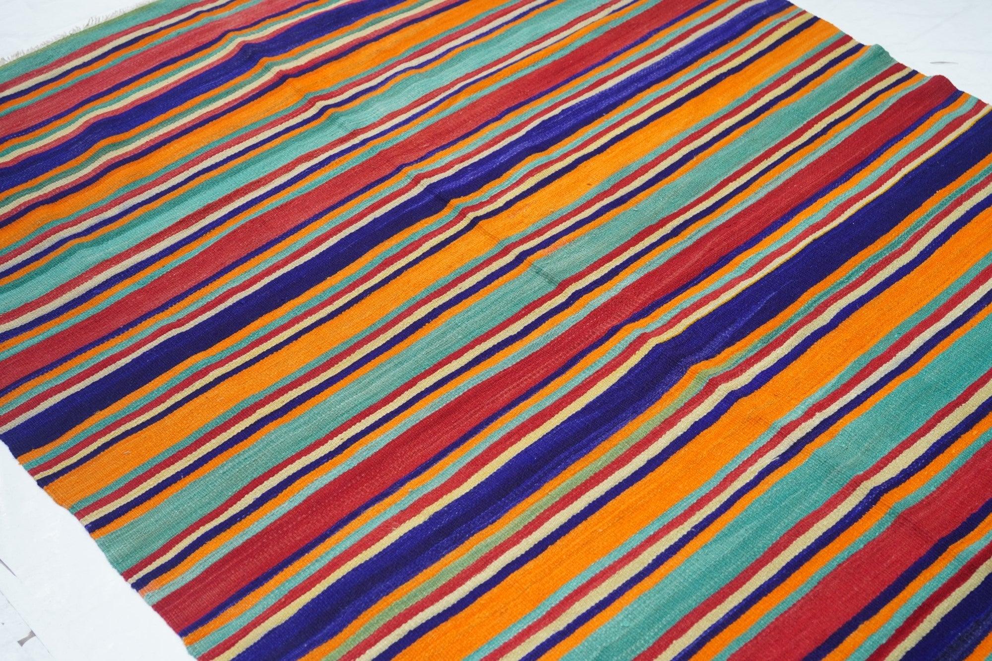 Vintage Kelim-Teppich 5'4'' x 8'0