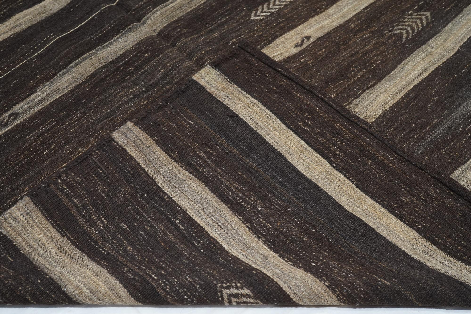 Vintage-Kelim-Teppich 6'5'' x 8'10'' im Angebot 7