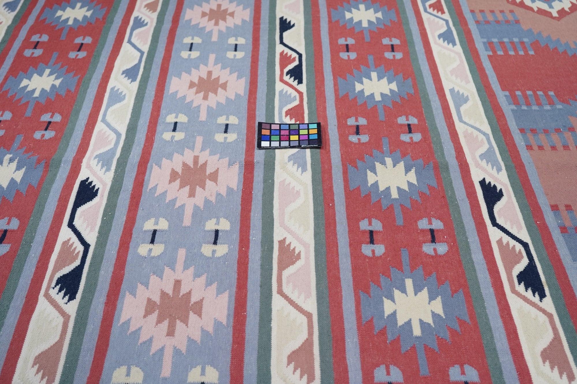 Vintage Kilim Rug 9'1'' x 12'3'' For Sale 4