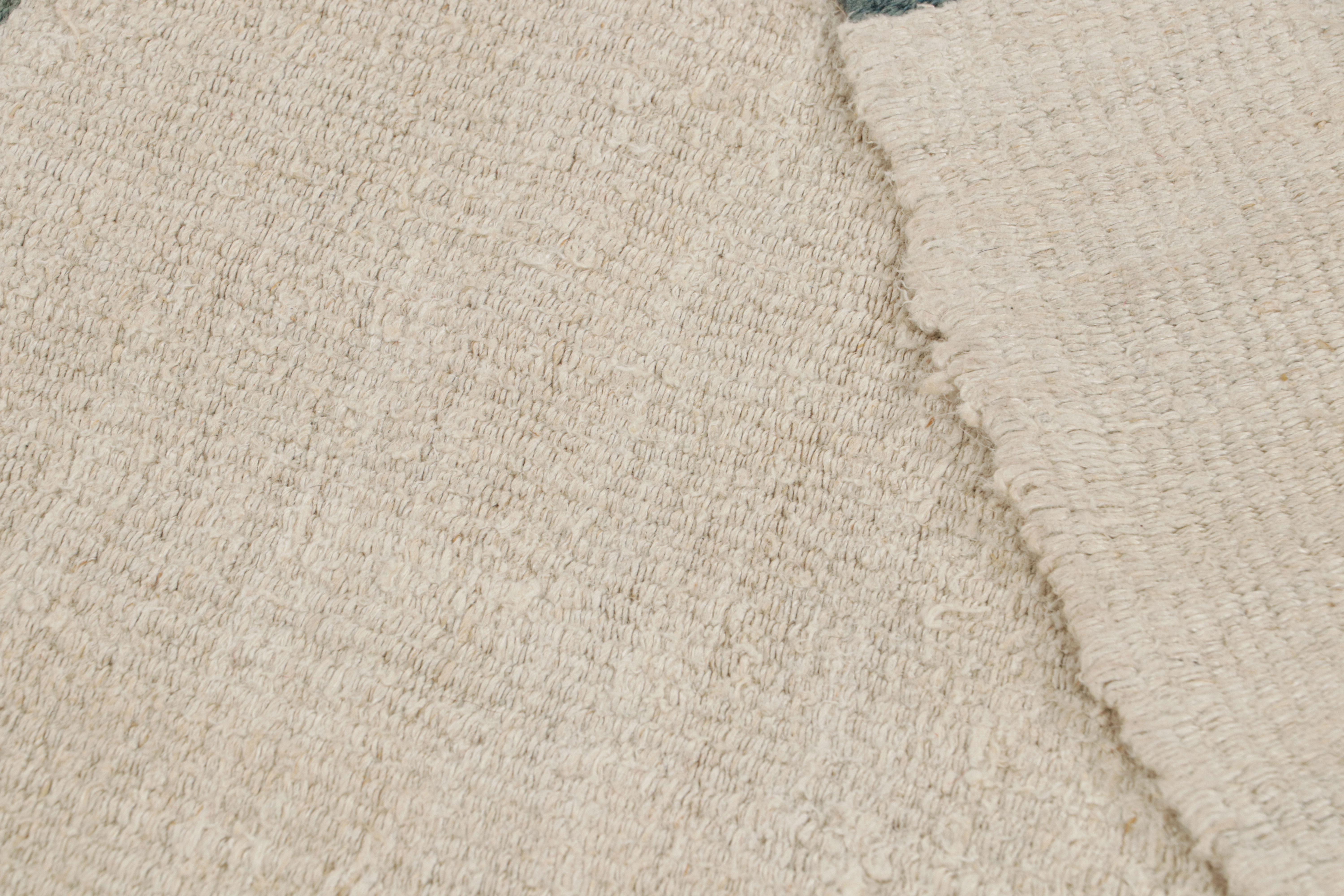 Metà XX secolo Tappeto Kilim vintage in bianco sporco, motivo a strisce rosse, stile pannello di Rug & Kilim in vendita