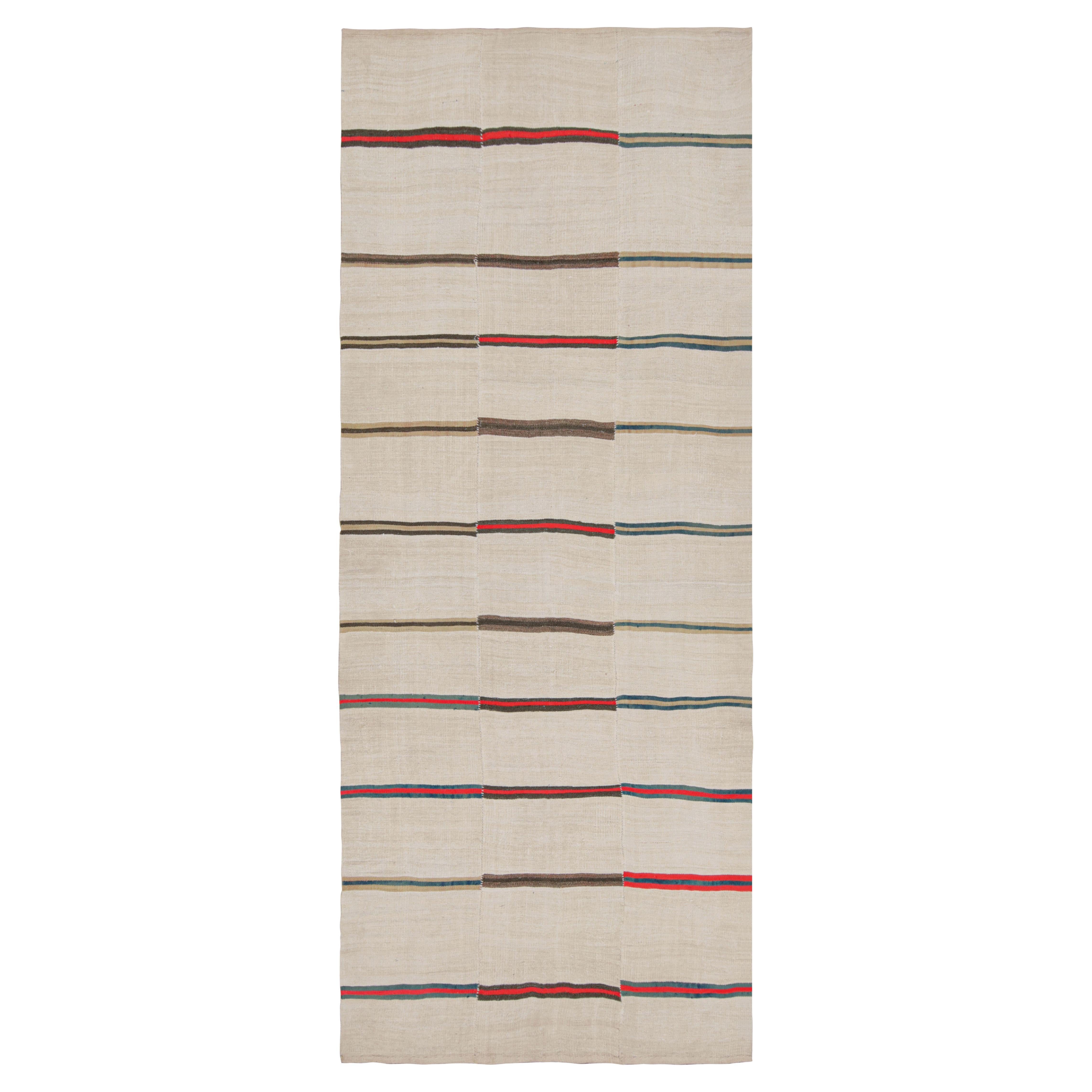 Tappeto Kilim vintage in bianco sporco, motivo a strisce rosse, stile pannello di Rug & Kilim in vendita