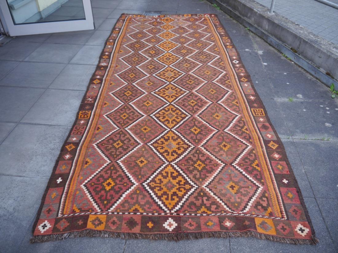 Alfombra Kilim Vintage Alfombra afgana semi antigua de gran tamaño 12 x 5 pies  363 x 153 cm en venta 5