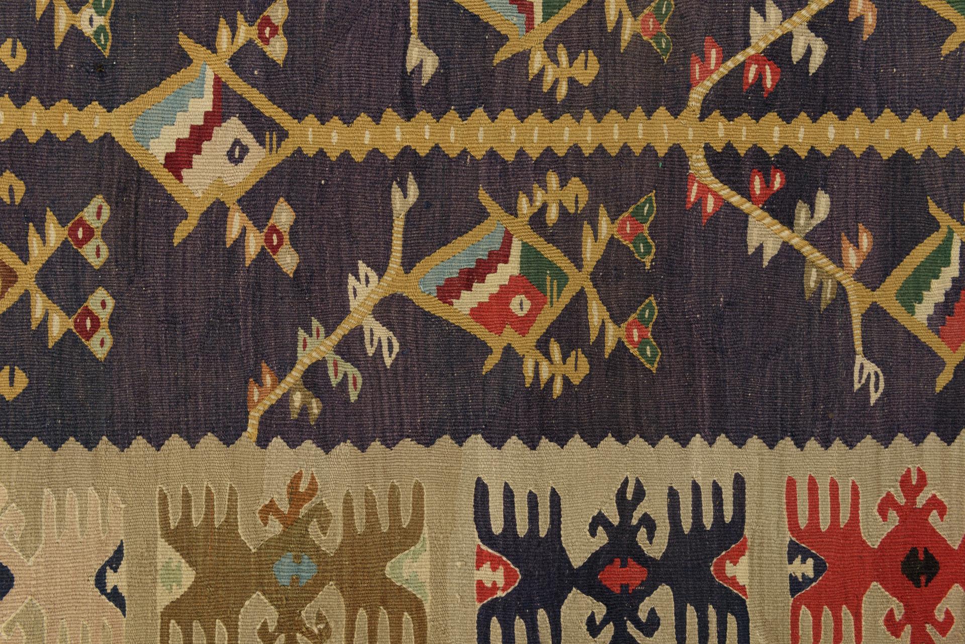 Vintage Kilim Sharkoy For Sale 3