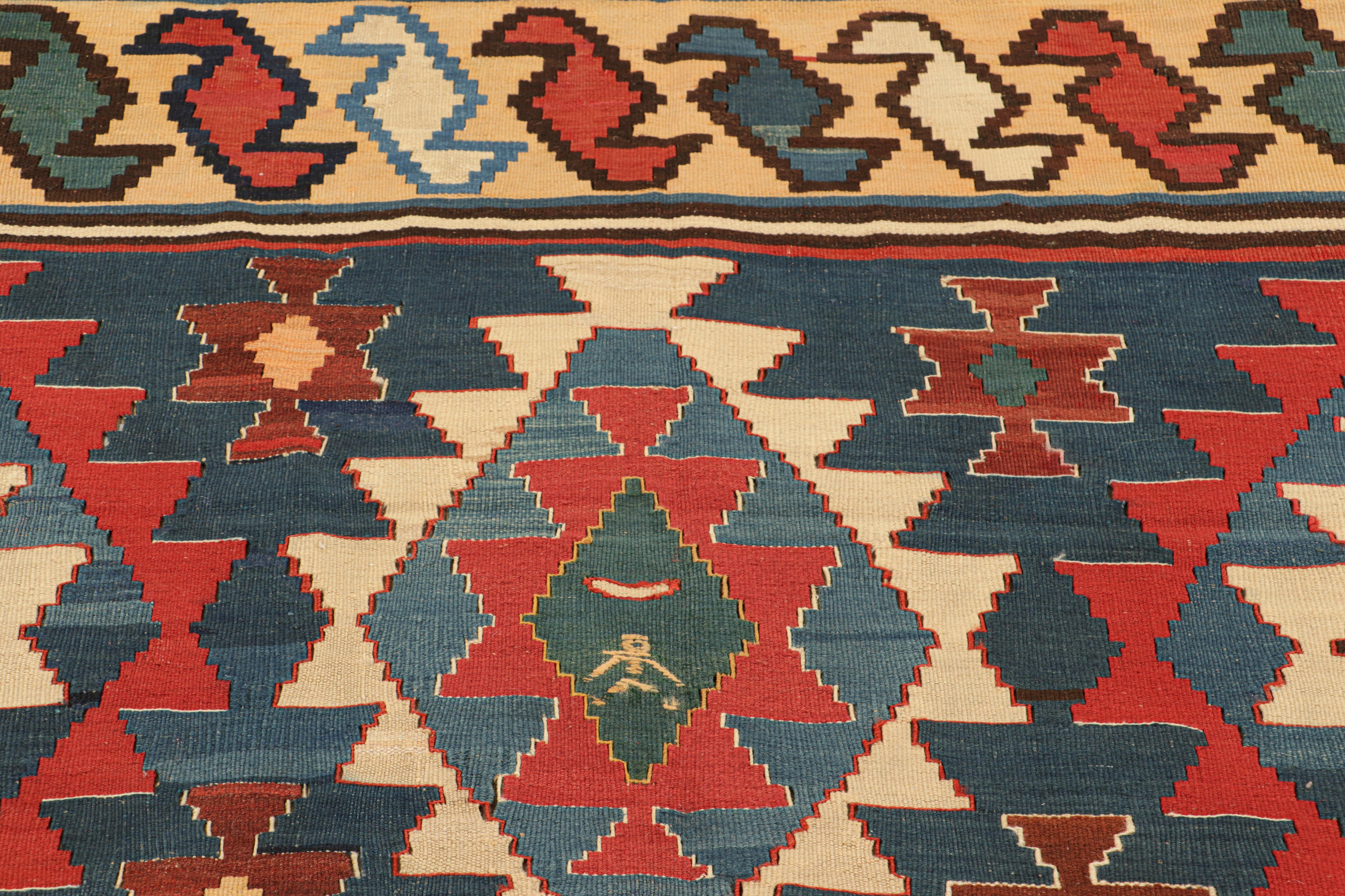 Tribal Kilim vintage à motifs géométriques, de Rug & Kilim en vente