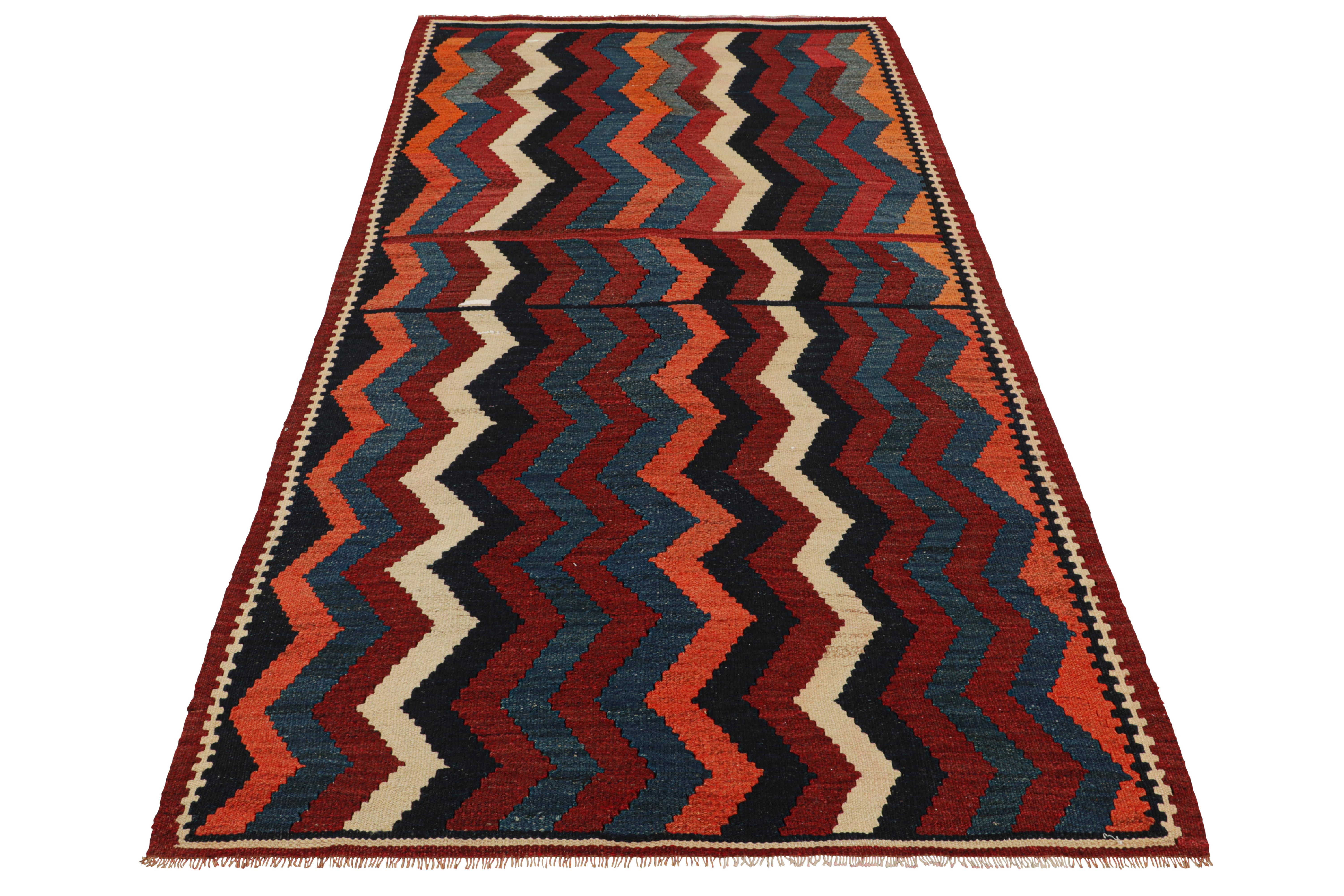Vintage Kilim with Red, Blue and White Chevrons, from Rug & Kilim In Good Condition For Sale In Long Island City, NY