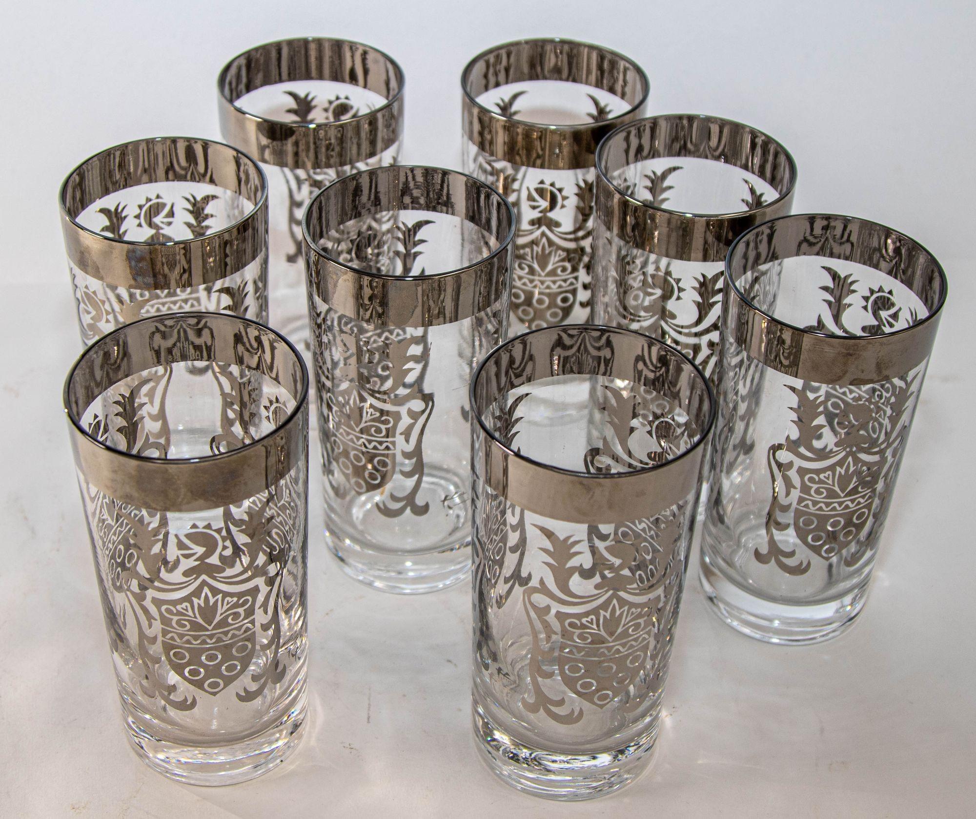 Mid-Century Modern Vintage Kimiko Signed Silver High Ball Glasses Set of 8 with Carrying Caddy 60's en vente