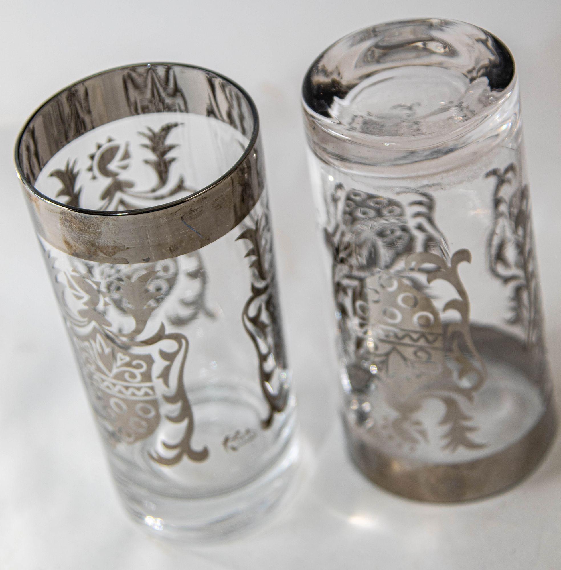 Mid-Century Modern Vintage Kimiko Signed Silver High Ball Glasses Set of 8 with Carrying Caddy 60's For Sale
